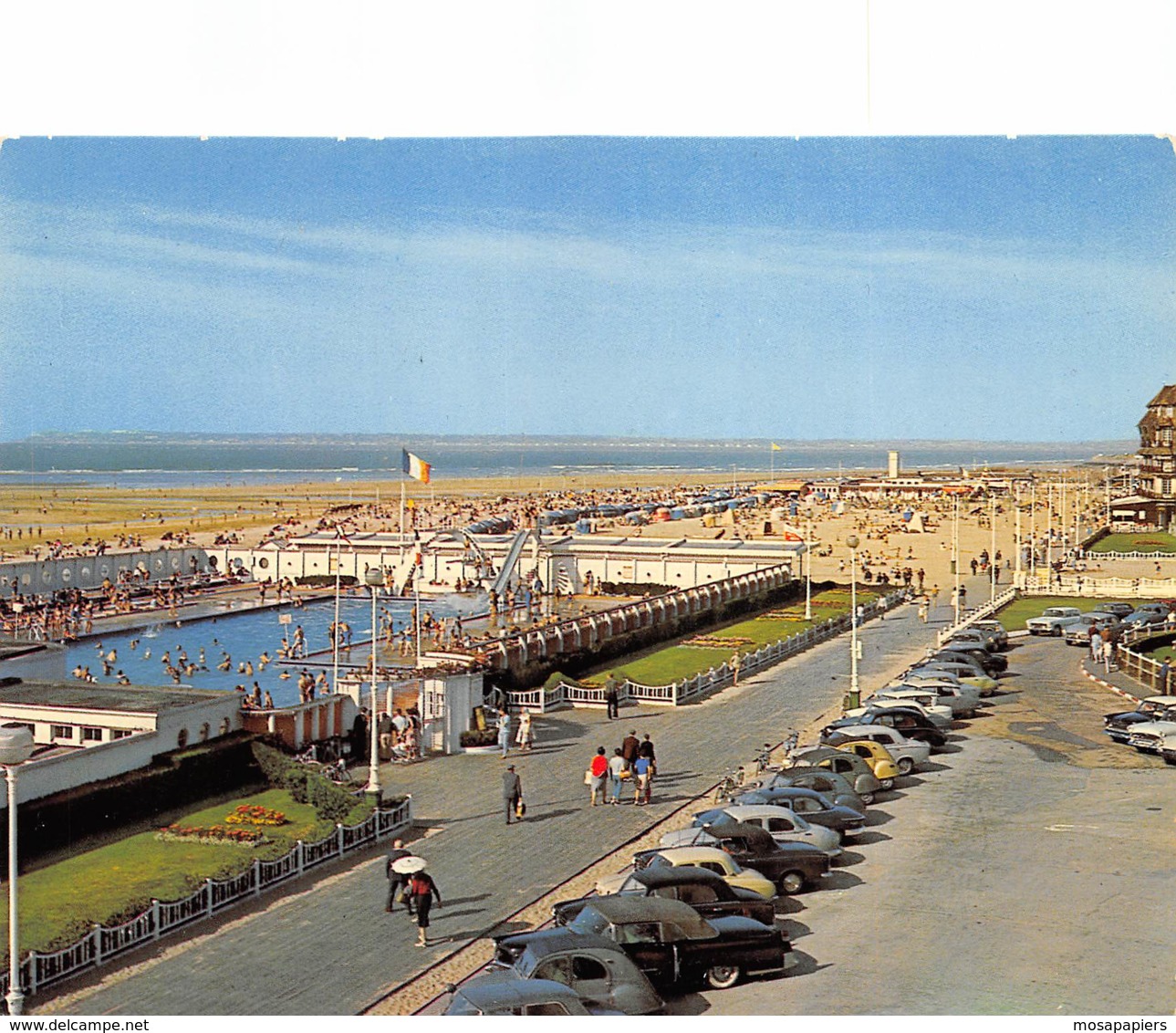 Trouville - La Plage Et La Piscine - Trouville