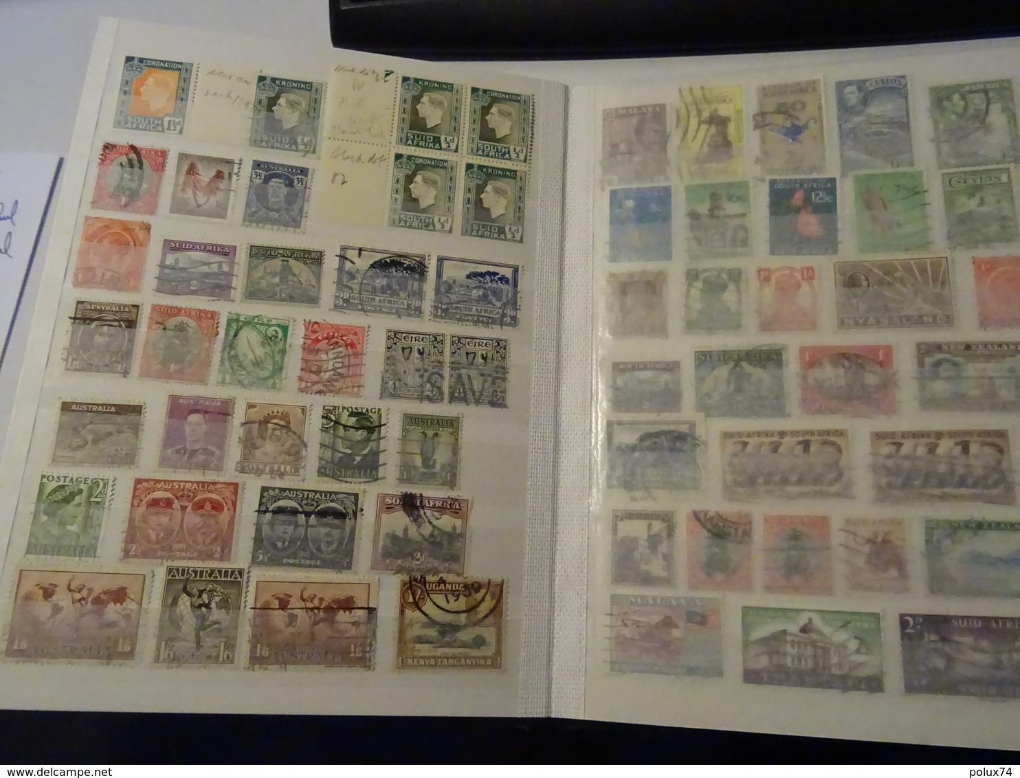 GB- ROYAUME -UNI- COLONIES  Collection Dans Album 500 Timbres Anciens - Verzamelingen (in Albums)