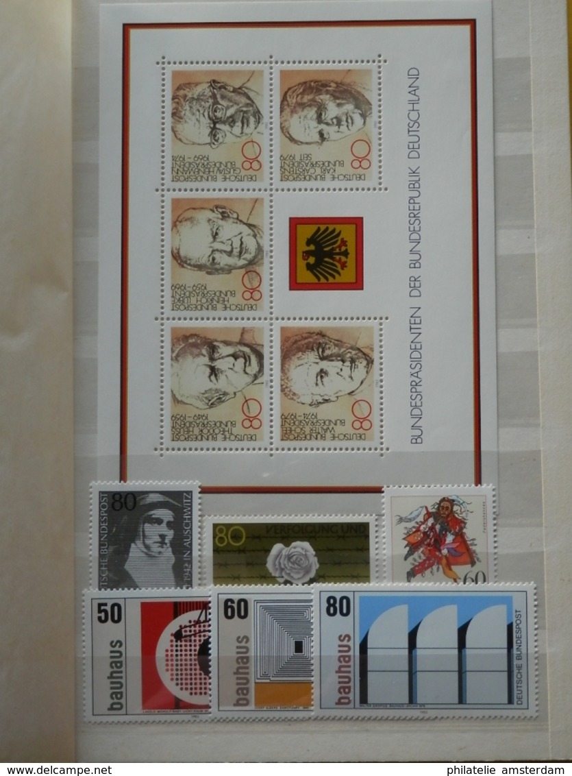 WEST GERMANY 1978-1990 - MNH collection in stockbook