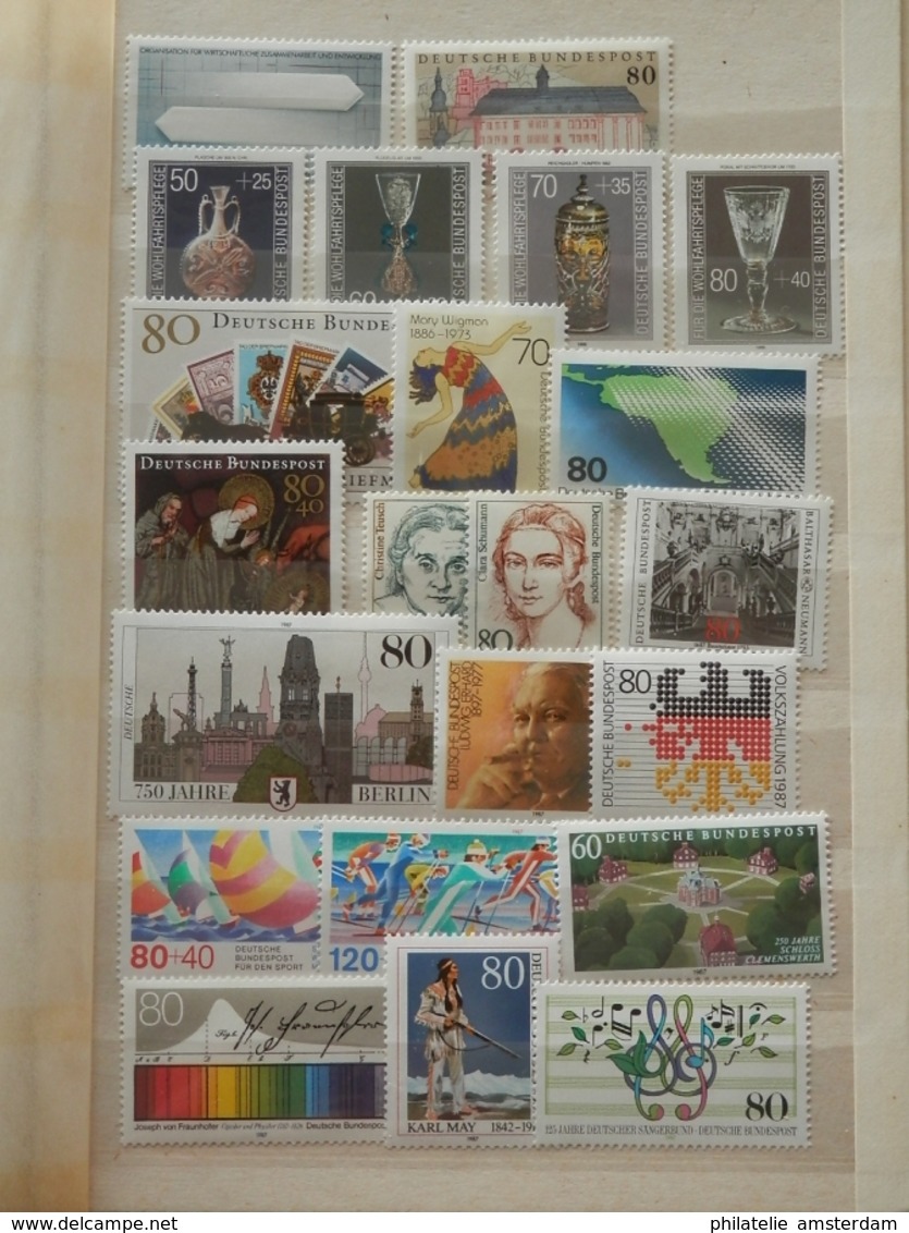 WEST GERMANY 1978-1990 - MNH collection in stockbook