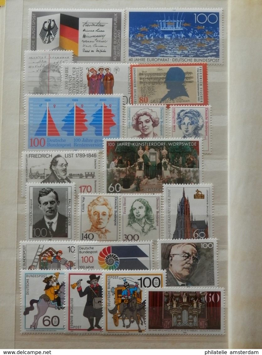 WEST GERMANY 1978-1990 - MNH collection in stockbook