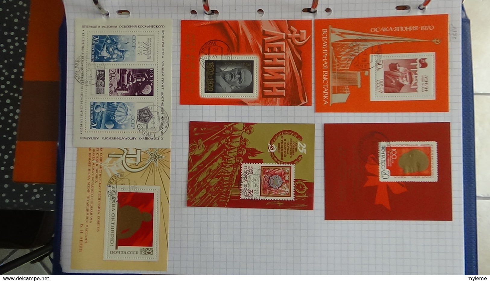 B384 Collection timbres oblitérés et environ 200 blocs d'URSS. A saisir !!!