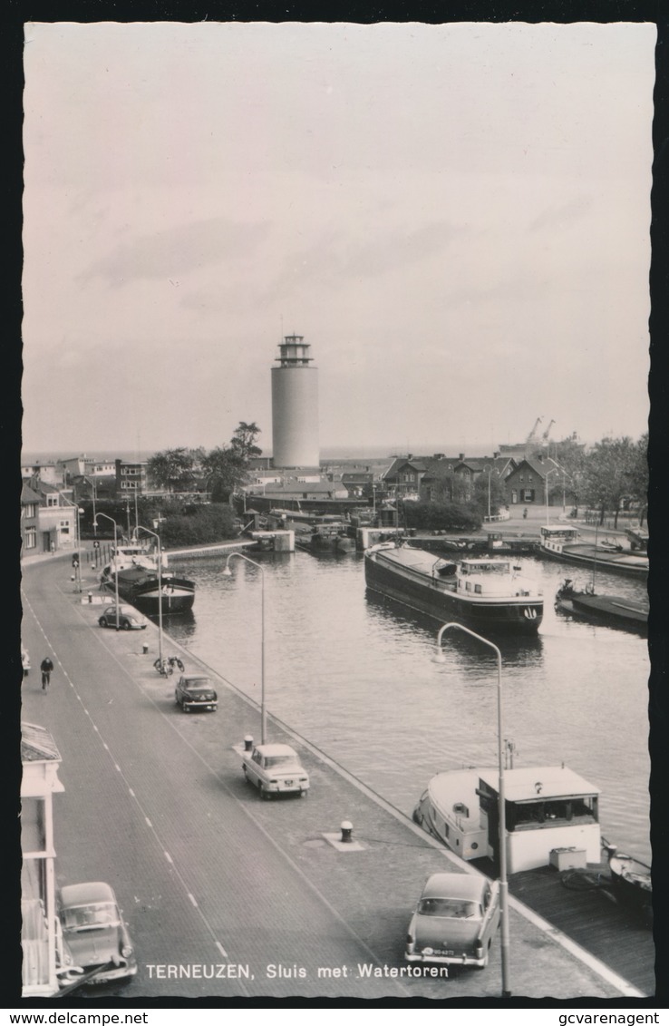 TERNEUZEN -  FOTOKAART  ==   SLUIS MET WATERTOREN - Terneuzen