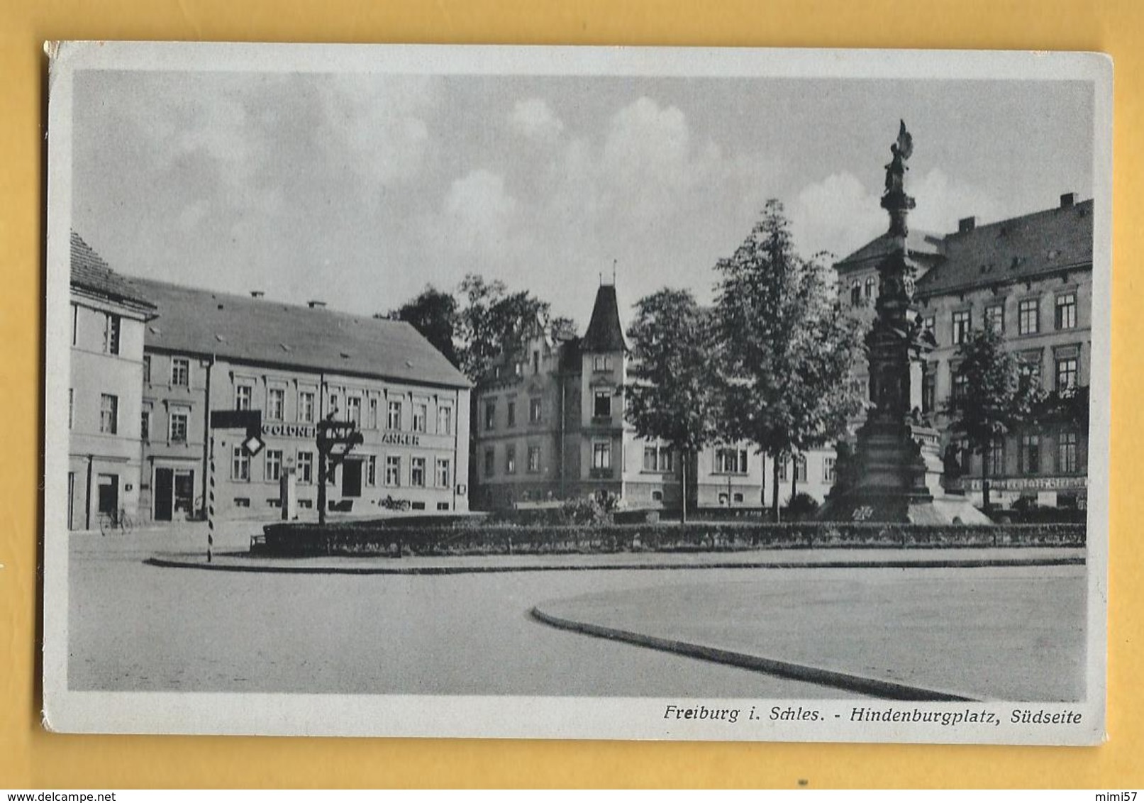 C.P.A. Freiburg Im. Schles - Hindenburgplatz Südseite - Freiburg I. Br.