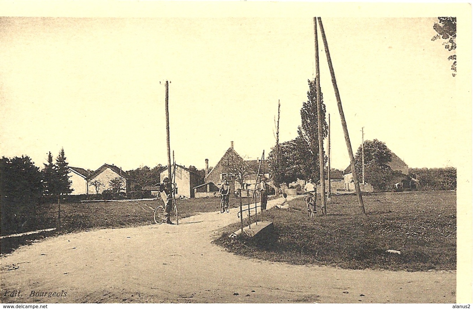 MERCEUIL - 21 - Côte D'Or - Quartier De Genêt (cyclistes ) - Andere & Zonder Classificatie