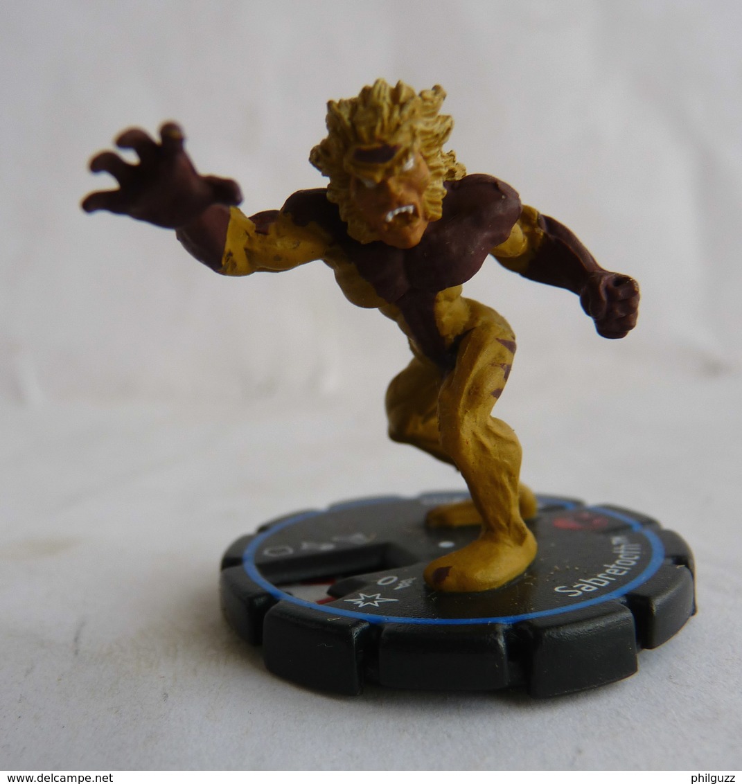 FIGURINE HEROCLIX MARVEL SABRETOOTH Rareté 3 Socle Bleu - Marvel Heroes