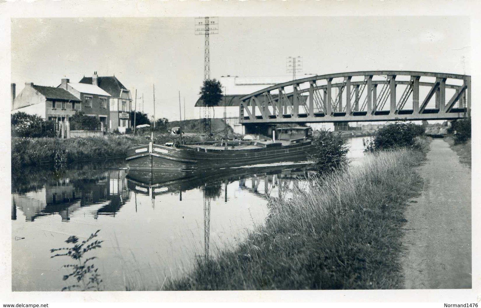 Péniche. Canal . - Harnes