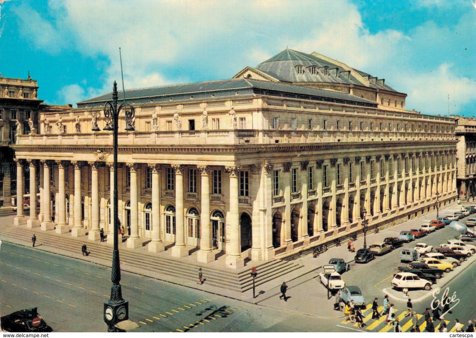 Bordeaux Le Grand Theatre     CPM Ou CPSM - Bordeaux