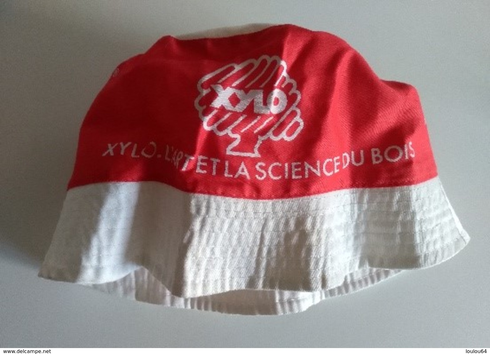 Casquettes Et Bobs - Bob - HELIOTAN  Professionnel - XYLO - L'art Et La Science Du Bois - - Caps