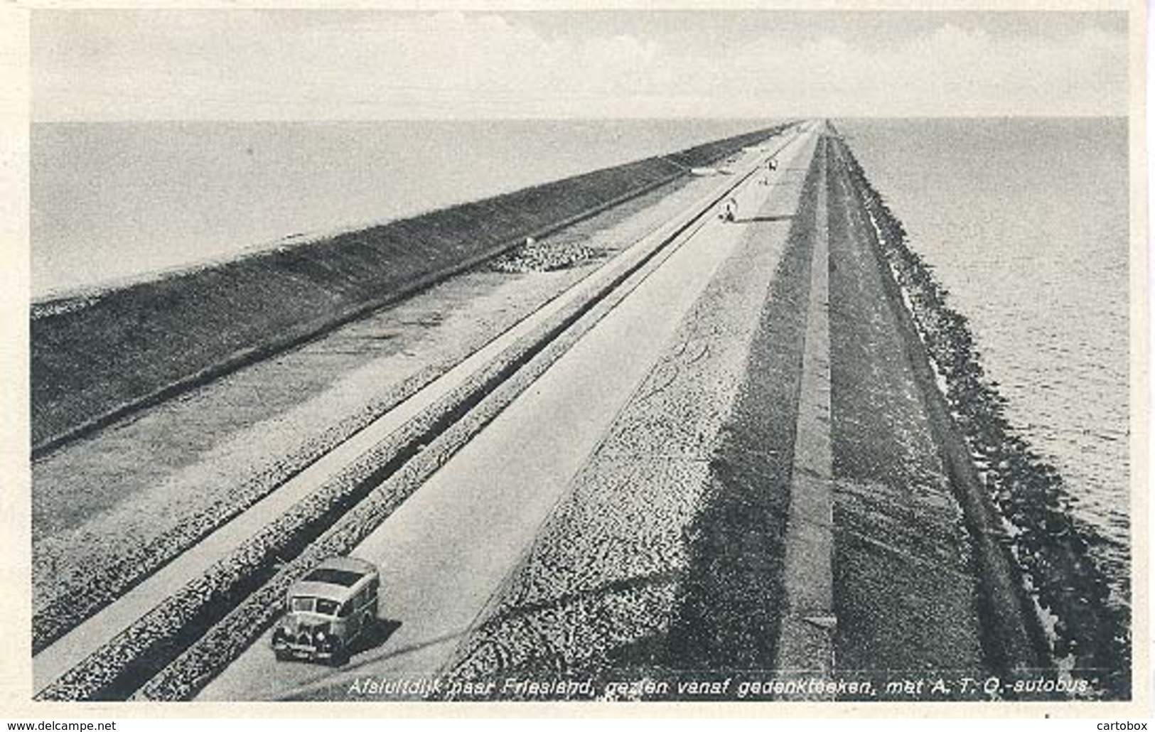 Afsluitdijk, Gezien Vanaf Gedenkteken  (raster Op De Kaart Is Veroorzaakt Door Het Scannen;de Afbeelding Is Helder!) - Den Oever (& Afsluitdijk)