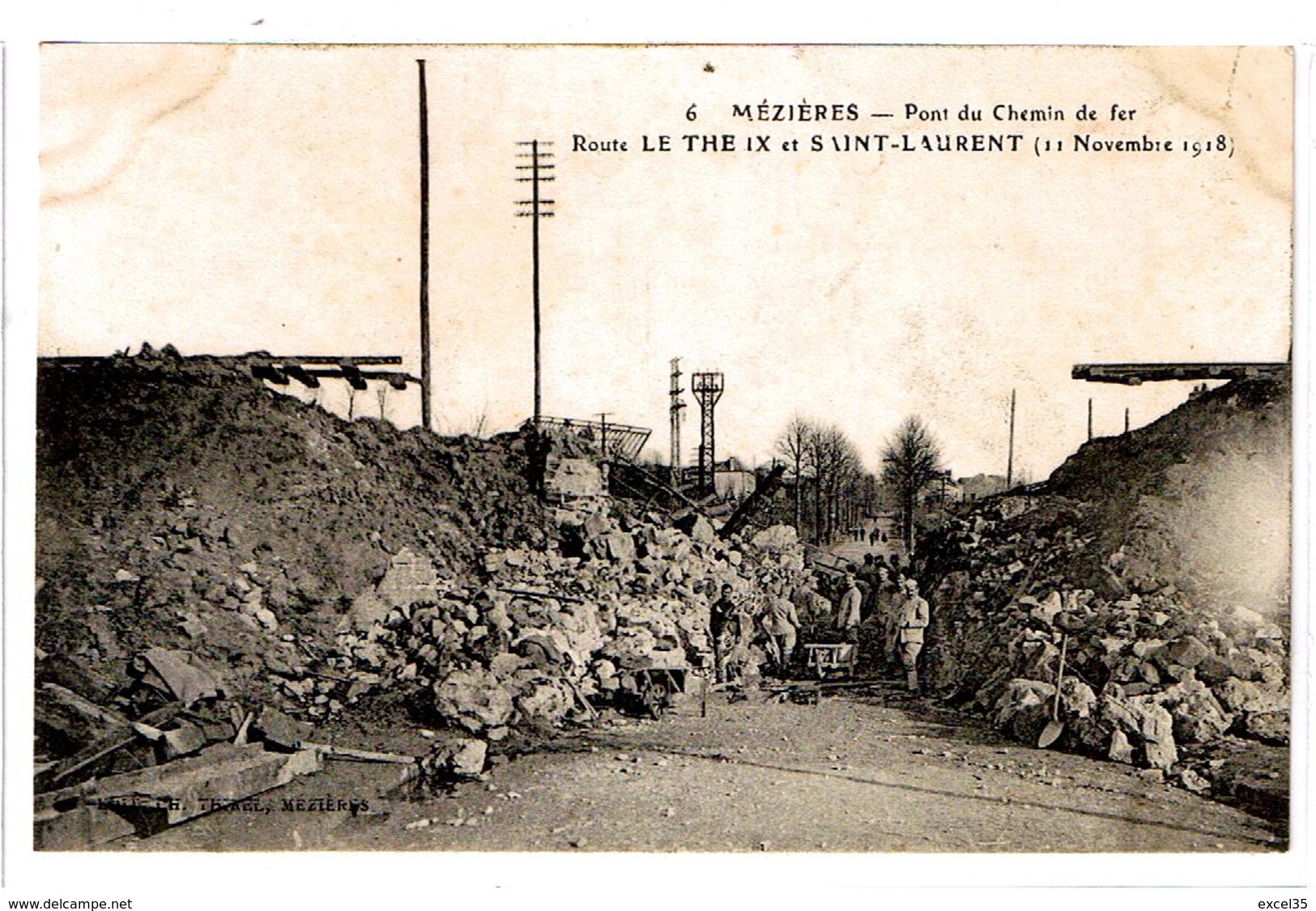 08 MEZIERES  Pont Du Chemin De Fer Détruit Par Les Allemands Sur La Route Du THEUX Et SAINT-LAURENT - 11 Novembre 1918 - - Charleville