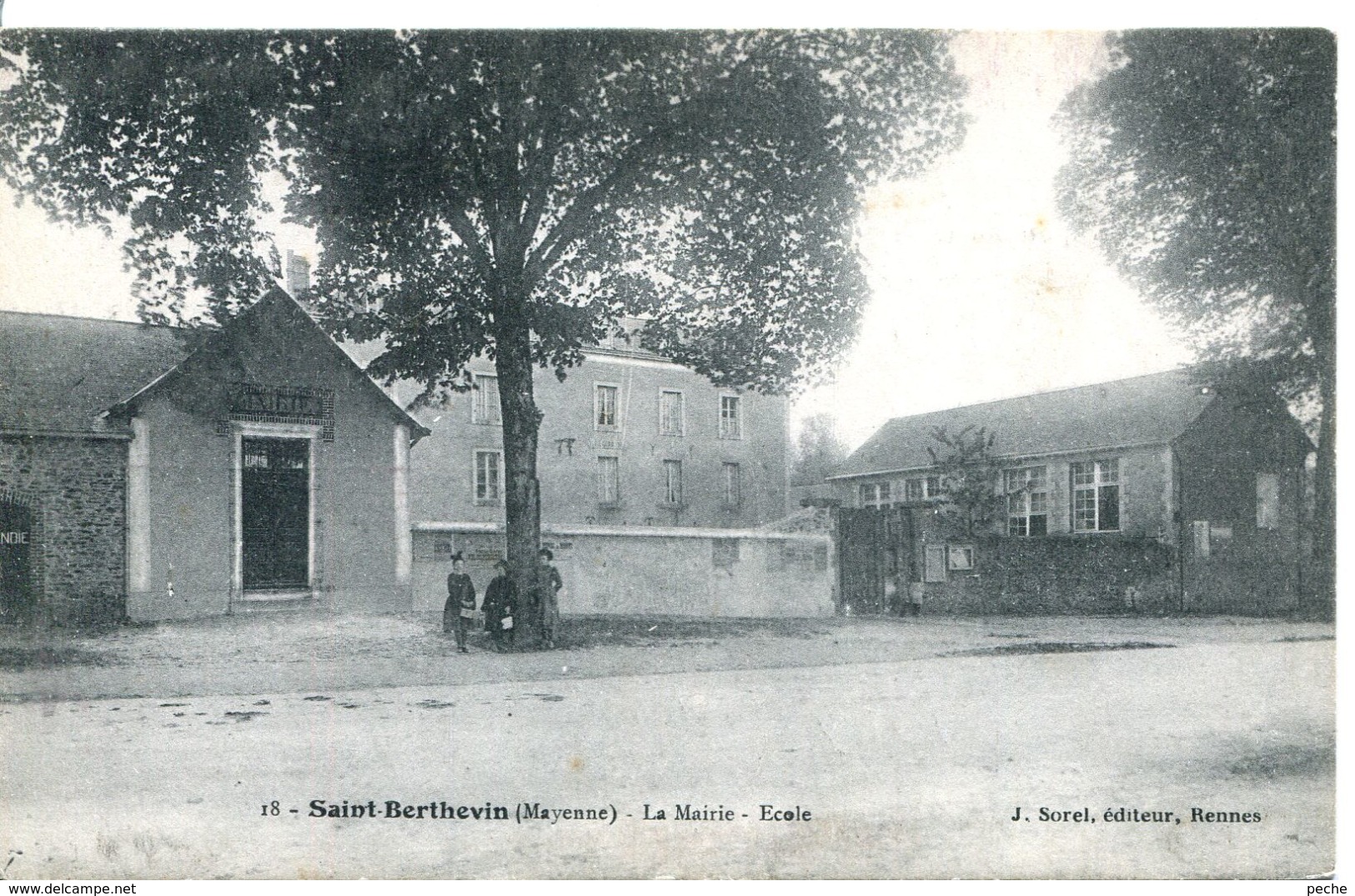 N°2799 T -cpa Saint Berthevin -la Marie -école- - Other & Unclassified