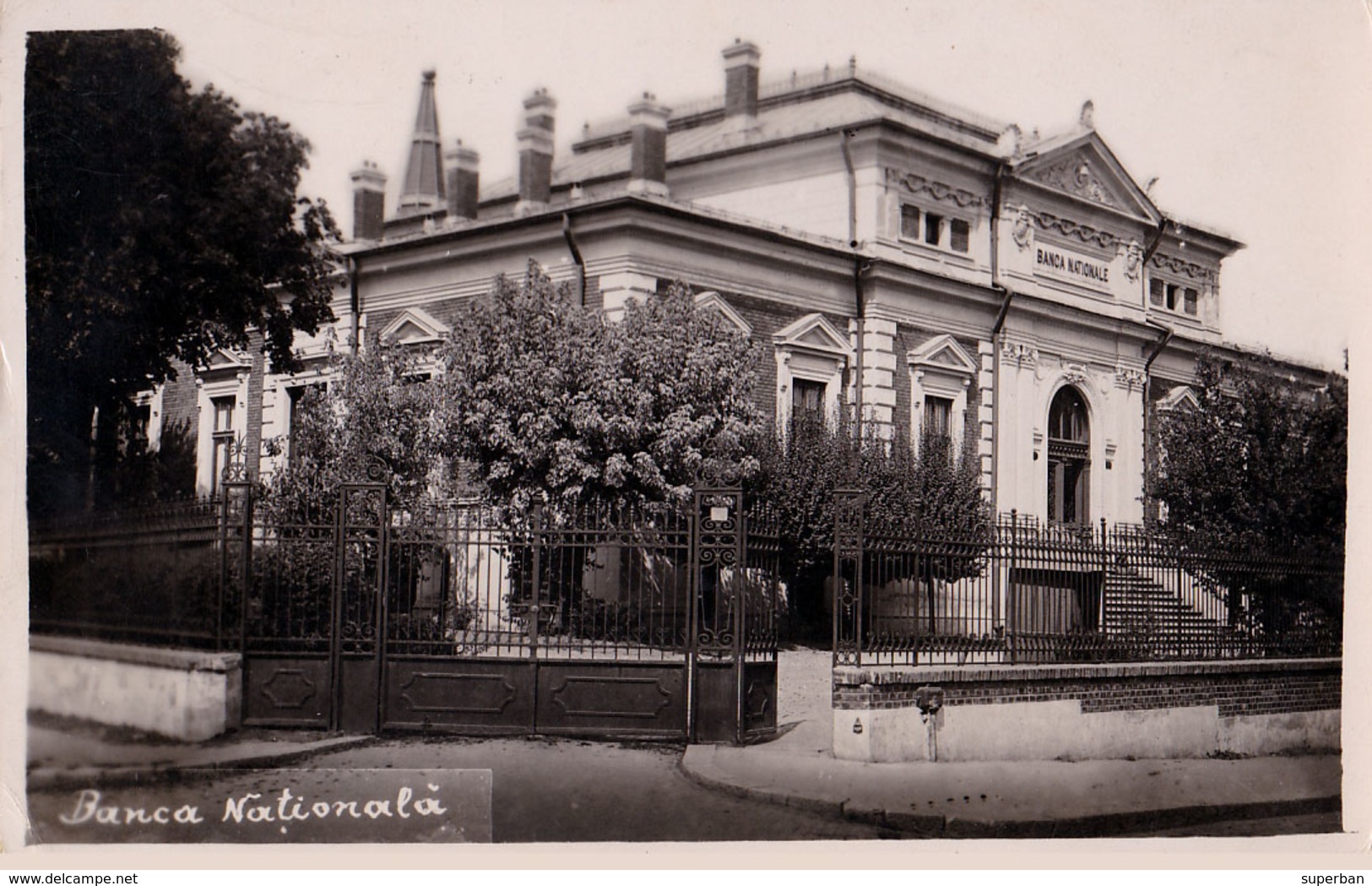 CRAIOVA / DOLJ : BANCA NATIONALA - CARTE VRAIE PHOTO ANCIENNE / REAL PHOTO POSTCARD ~ 1930 - '935 (ad778) - Romania