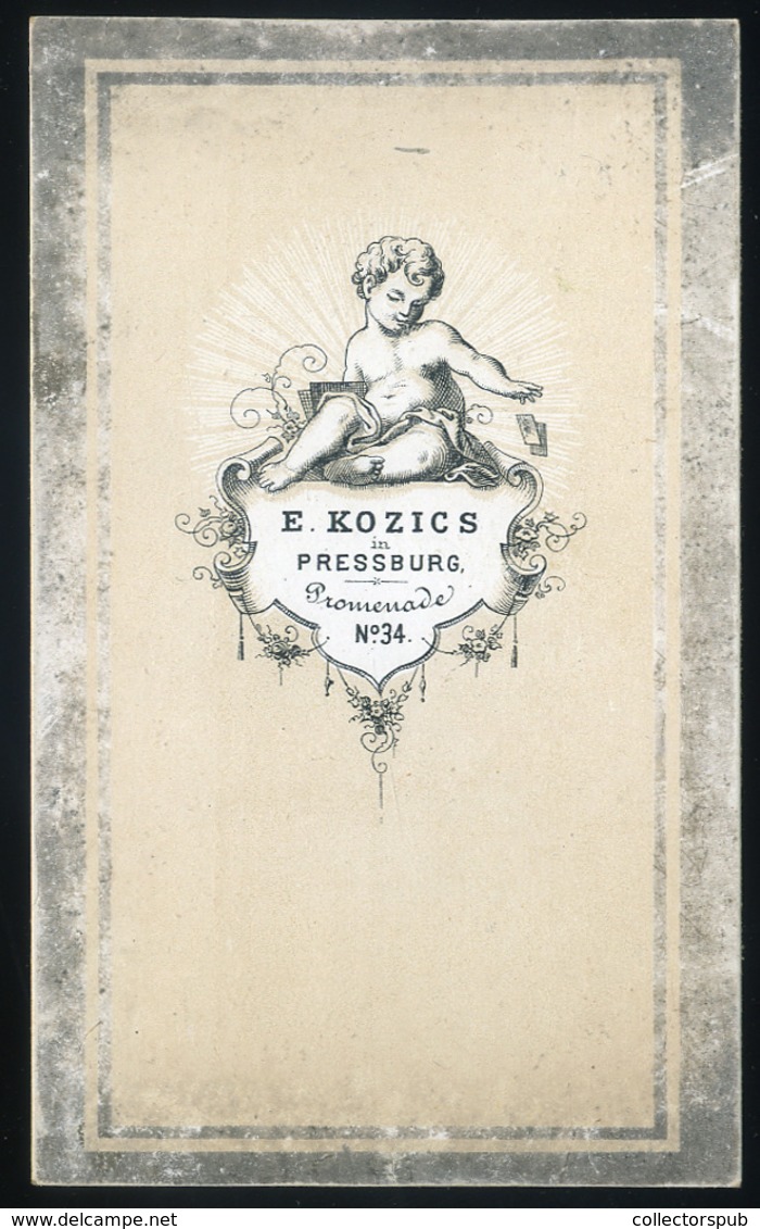 POZSONY 1865. Ca. Kozics : Ismeretlen Férfi Visit Fotó - Other & Unclassified