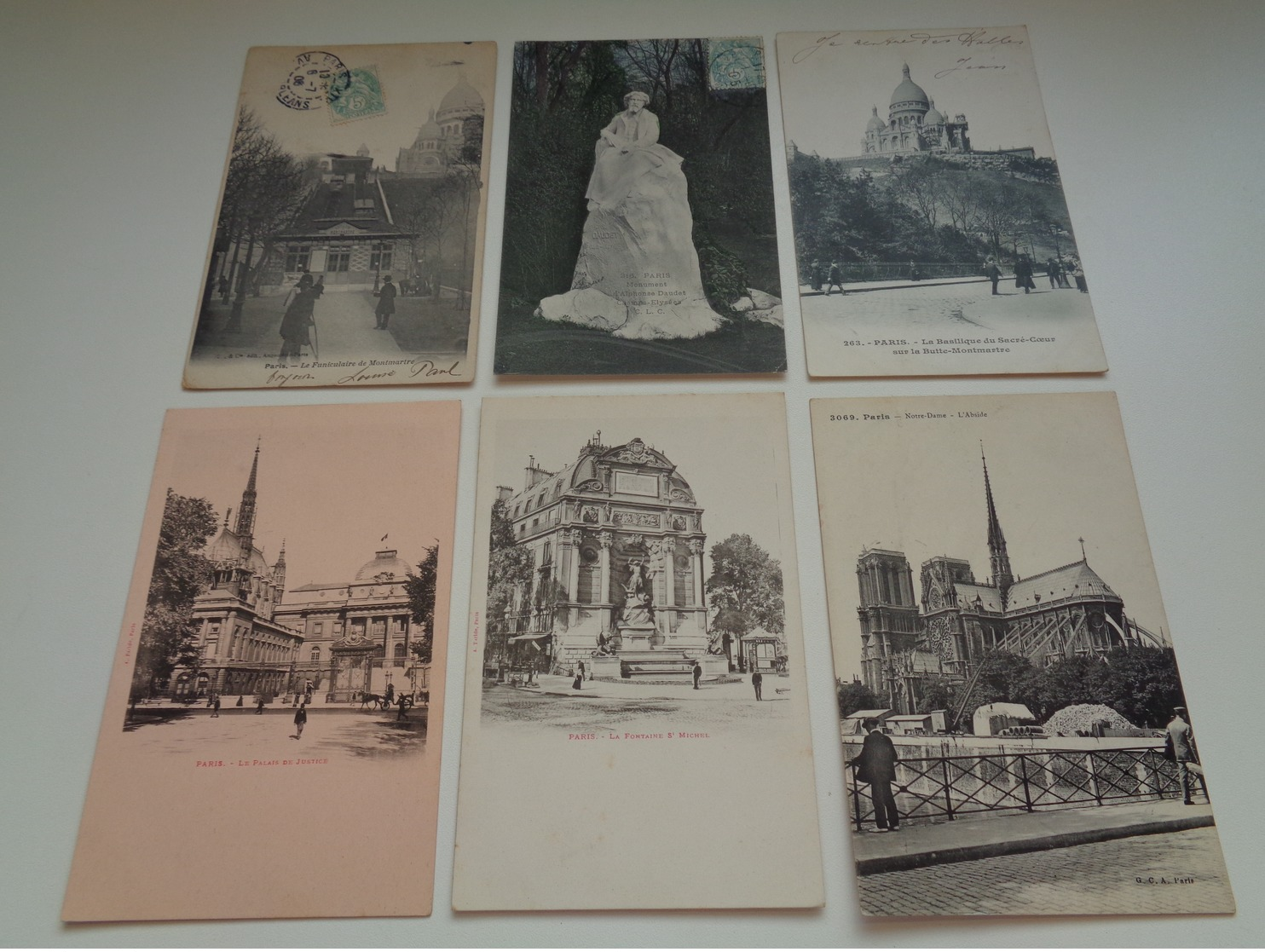 Lot de 60 cartes postales de France  Paris   Lot van 60 postkaarten van Frankrijk  Parijs  - 60 scans