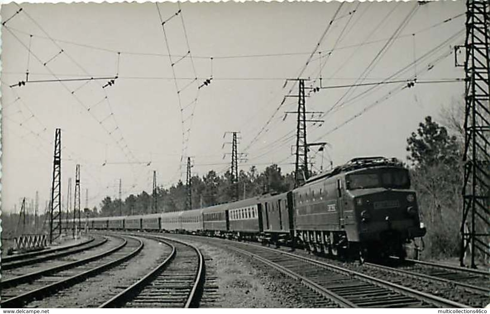 040220A TRANSPORT TRAIN CHEMIN DE FER - PHOTO BREHERET Années 1950 - 40 LAMOTHE Le Sud Express - Sonstige & Ohne Zuordnung