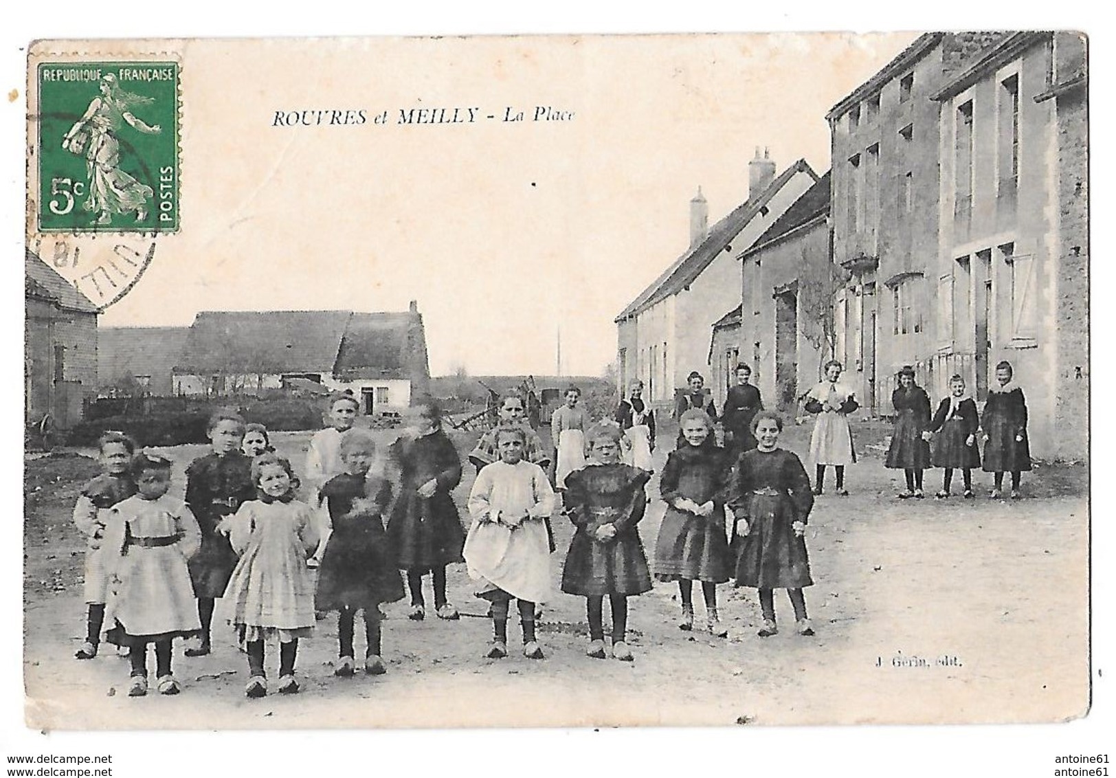 ROUVRES Et MEILLY - La Place (groupe D'enfants) - Andere & Zonder Classificatie