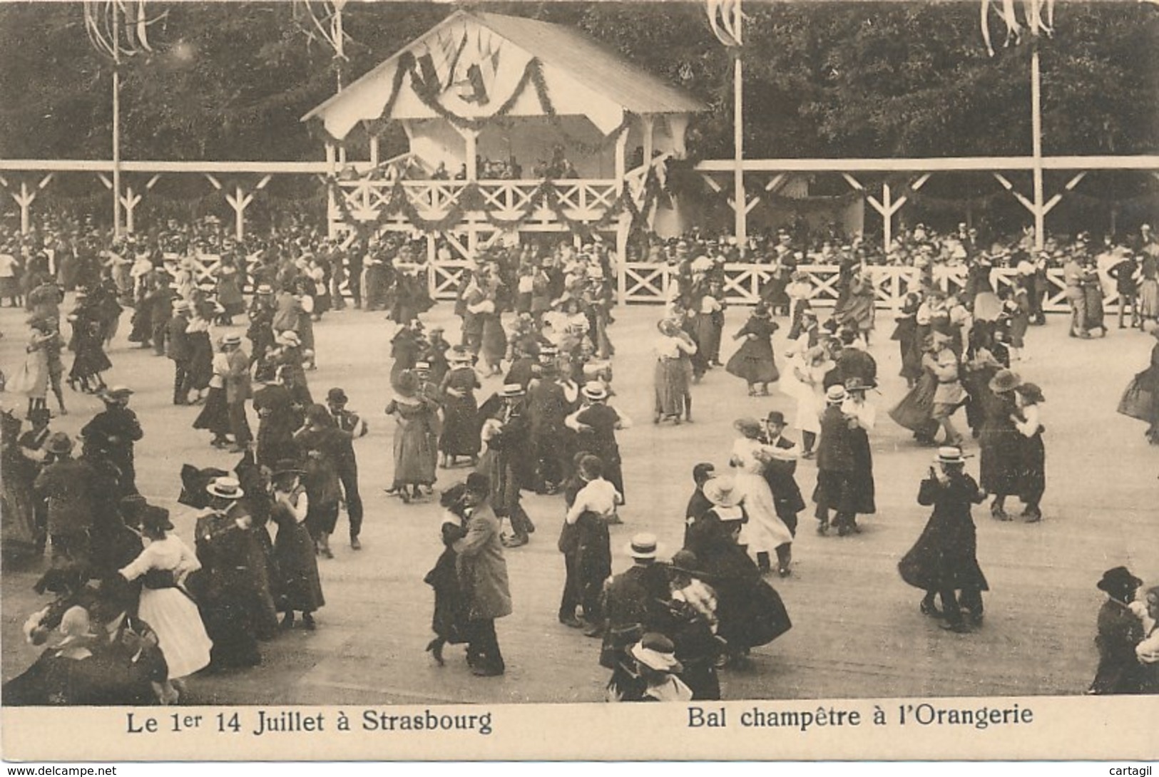 Lot -L400 -67- Strasbourg Orangerie -Belle sélection  de 38  cartes postales ( scans et description)