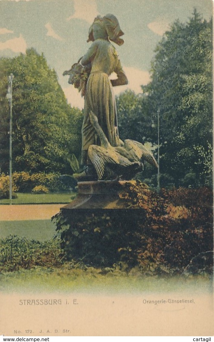 Lot -L400 -67- Strasbourg Orangerie -Belle sélection  de 38  cartes postales ( scans et description)