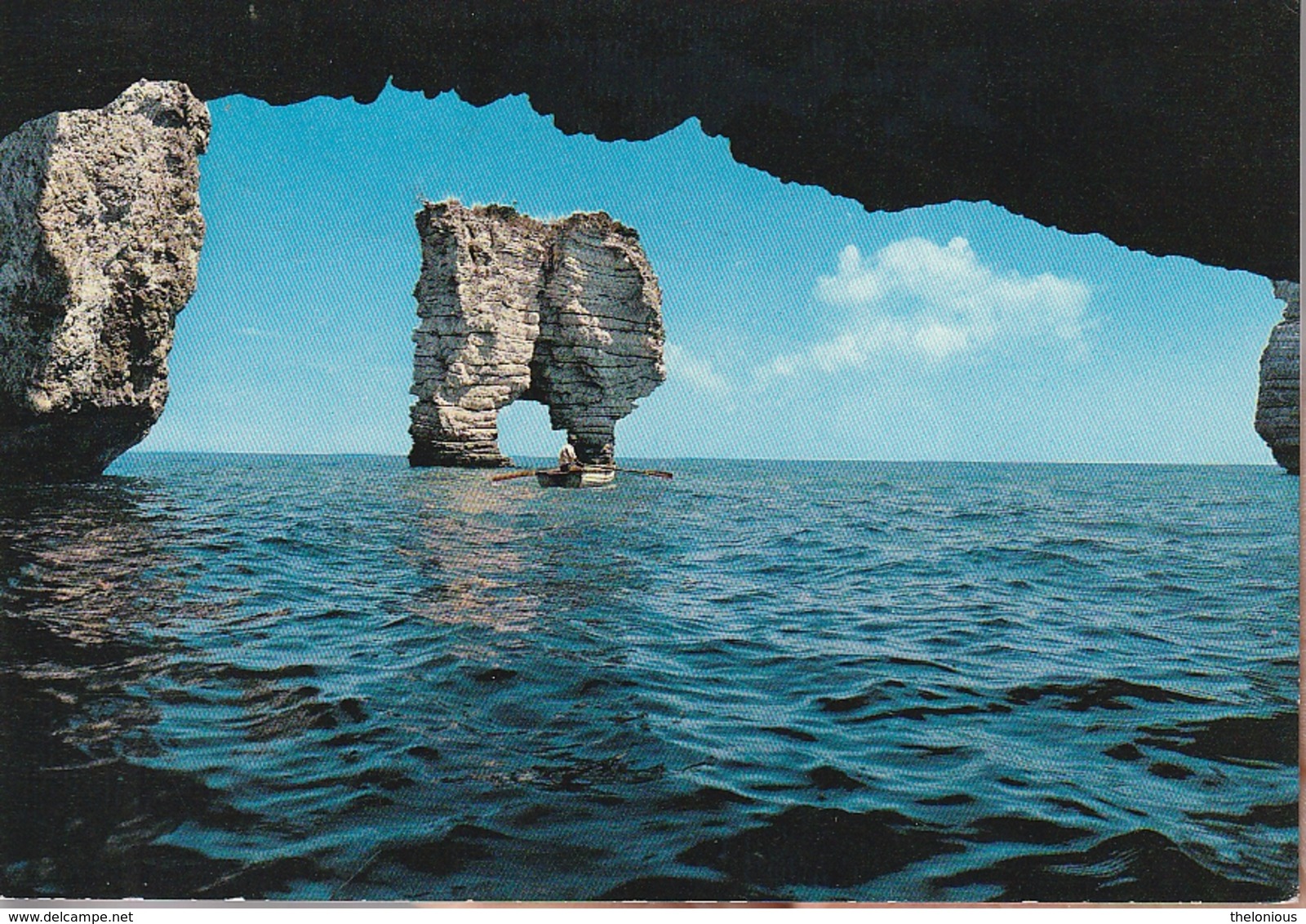 * Cartolina - Il Gargano - Baia Dei Mergoli - I Faraglioni - Viaggiata 196. - Foggia