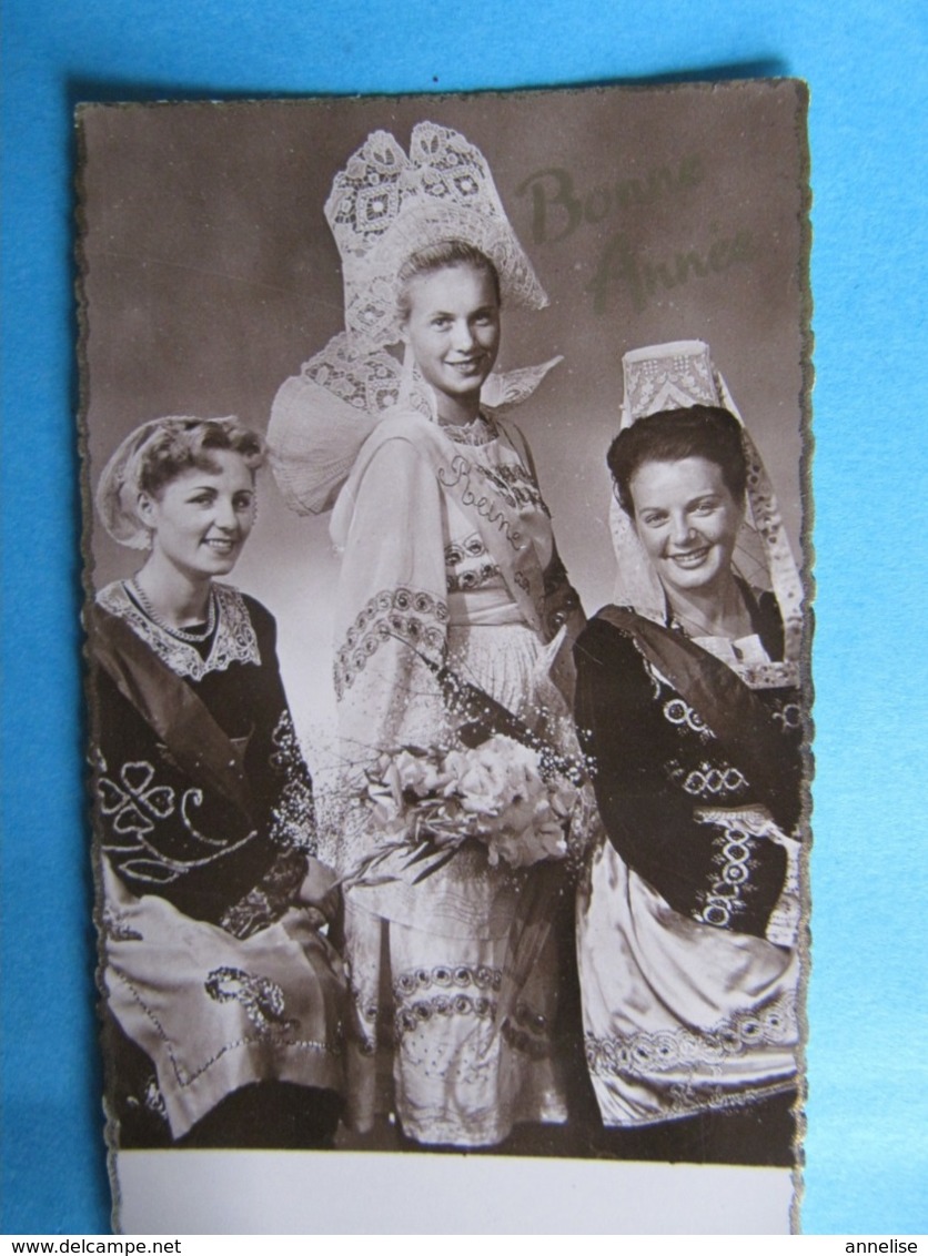 1950 Bonne Année Format "mignonnette" Carte-photo Reines Filets Bleus Concarneau Coiffe Costume Bigouden Ed REMA Quimper - Nouvel An