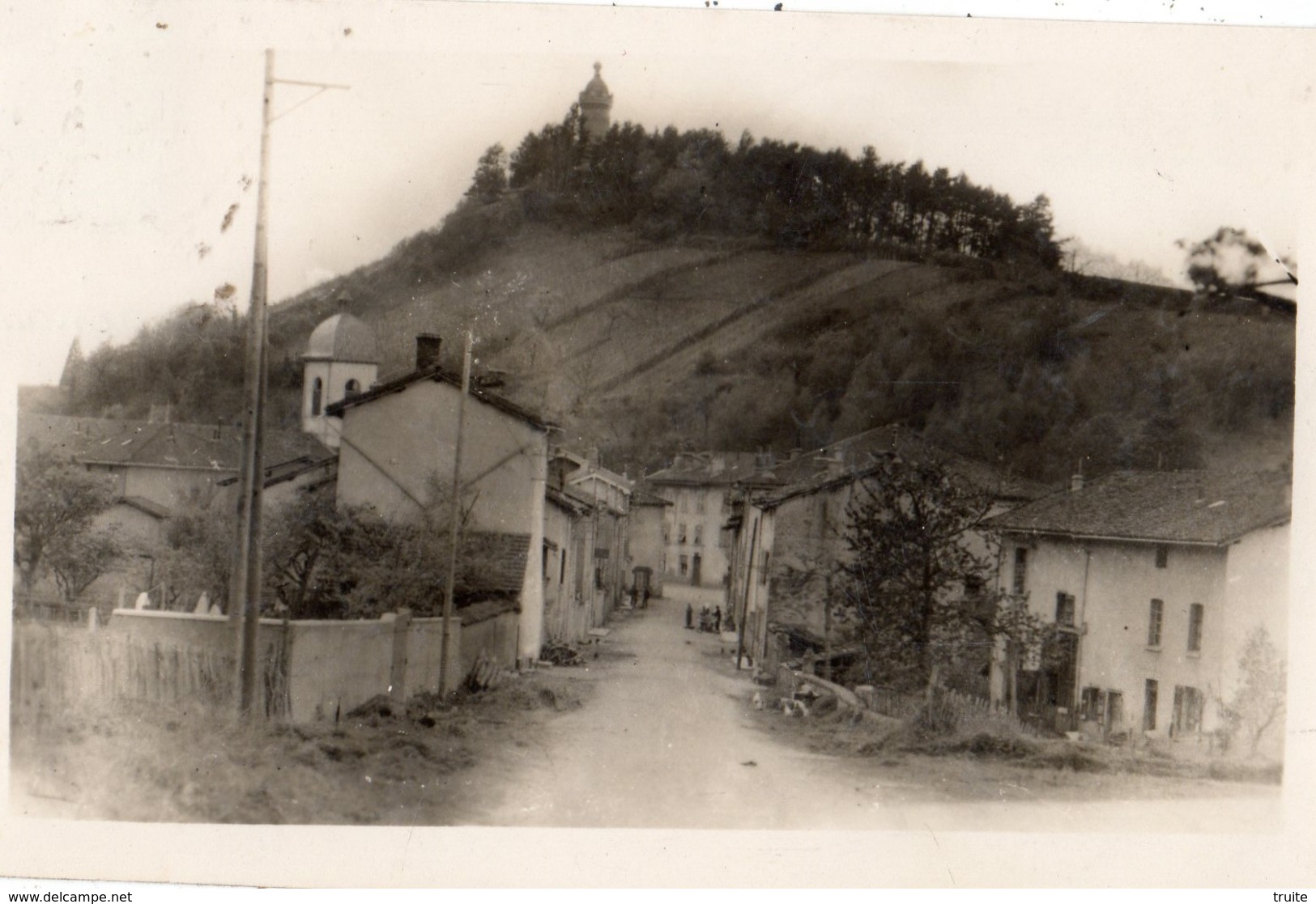 CHATONNAY ENTREE DU VILLAGE (CARTE PHOTO ) - Châtonnay