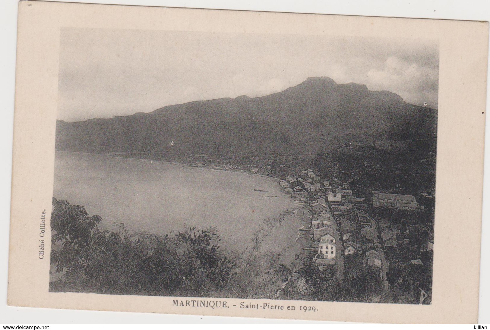 Martinique  St Pierre En 1920 - Autres & Non Classés