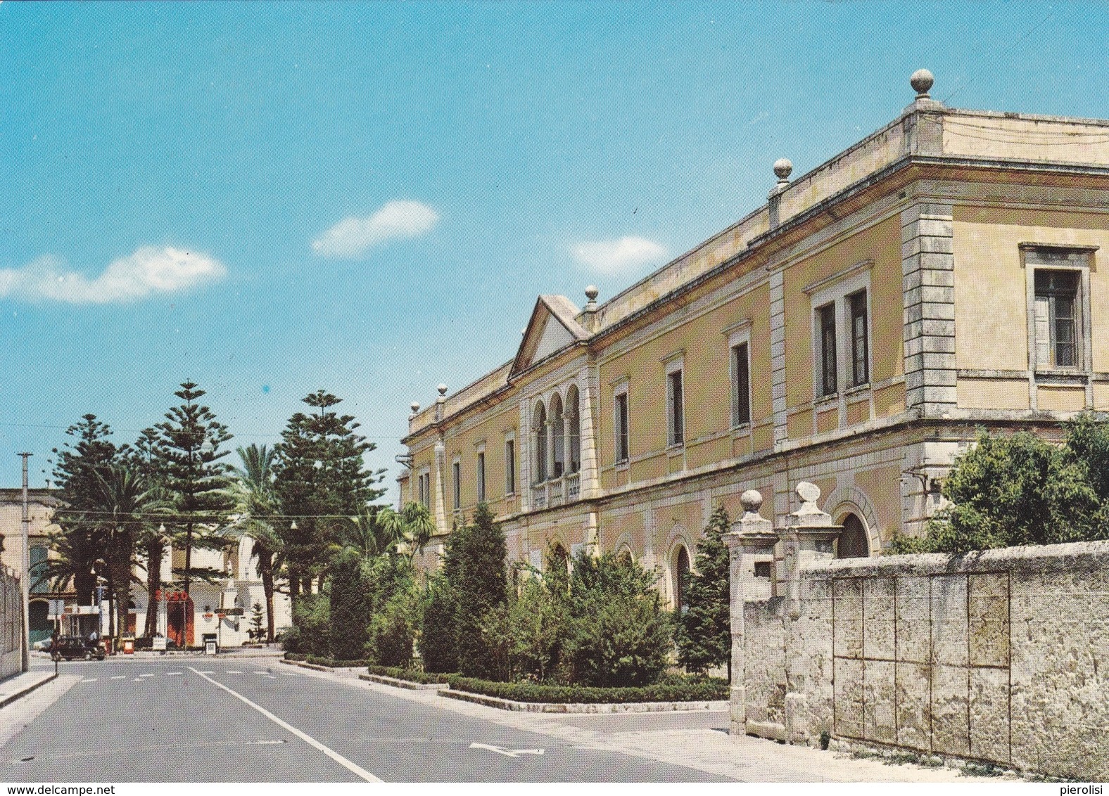 POGGIARDO (Lecce) - L'Istituto D'Arte - Lecce