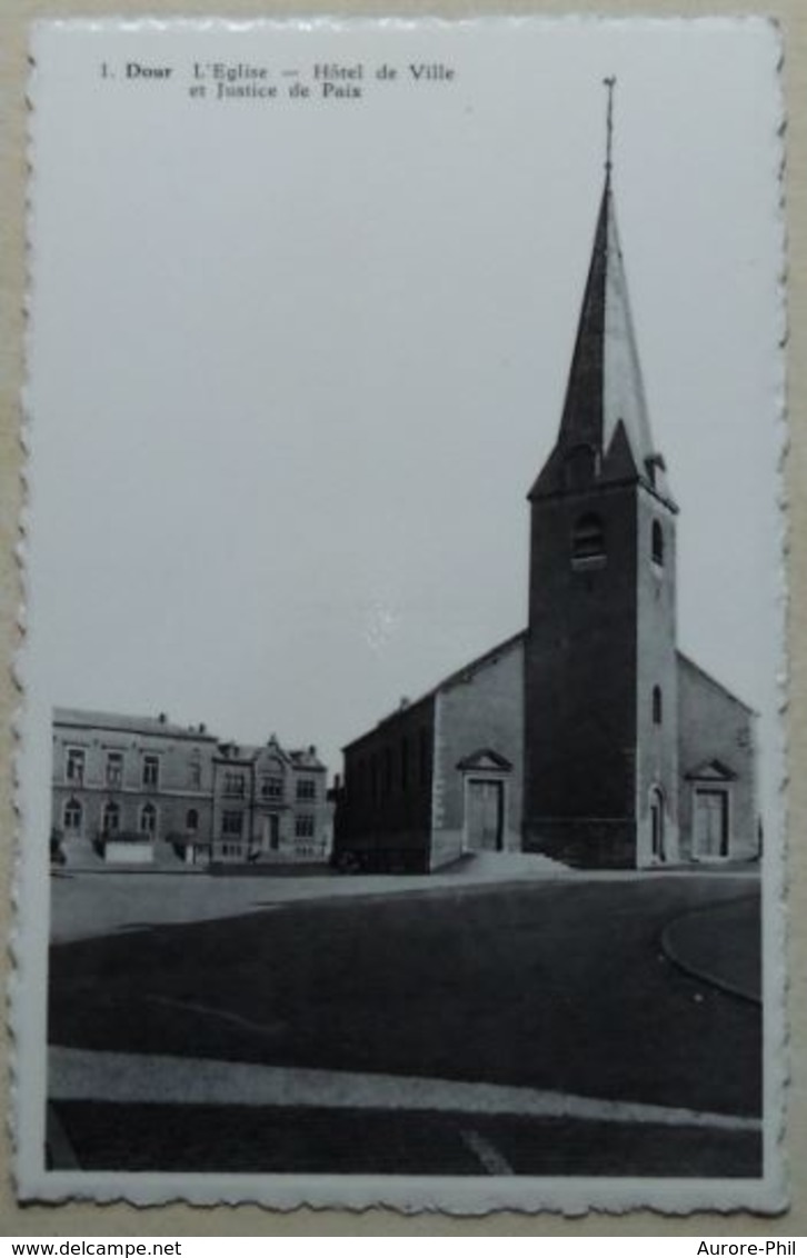 Dour - L'Eglise - Hôtel De Ville Et Justice De Paix - Dour