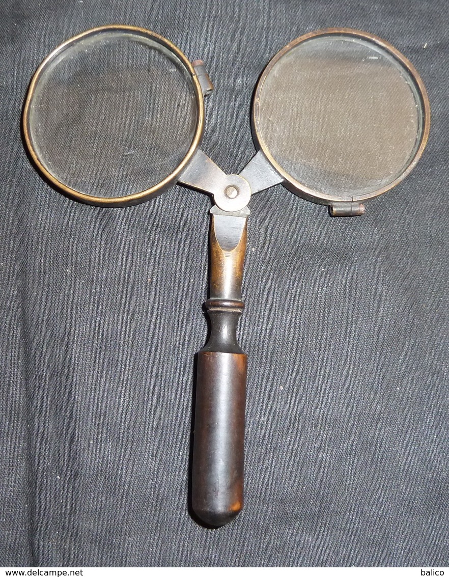 Lot De 3 Anciennes Loupes, Dont  2 Doubles Verres - Populaire Kunst