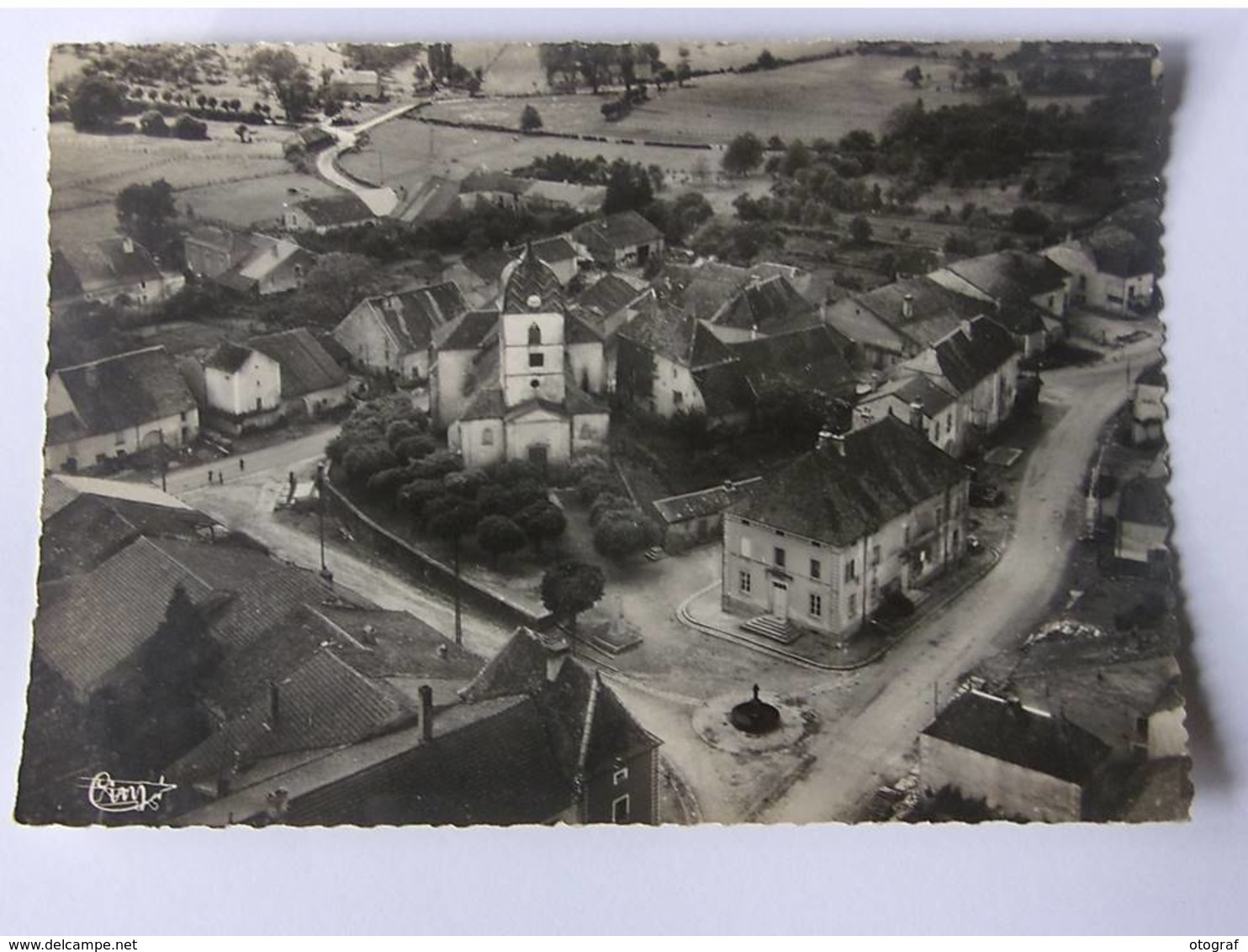 CPSM - POLAINCOURT - La Place Et L' Eglise - Autres & Non Classés