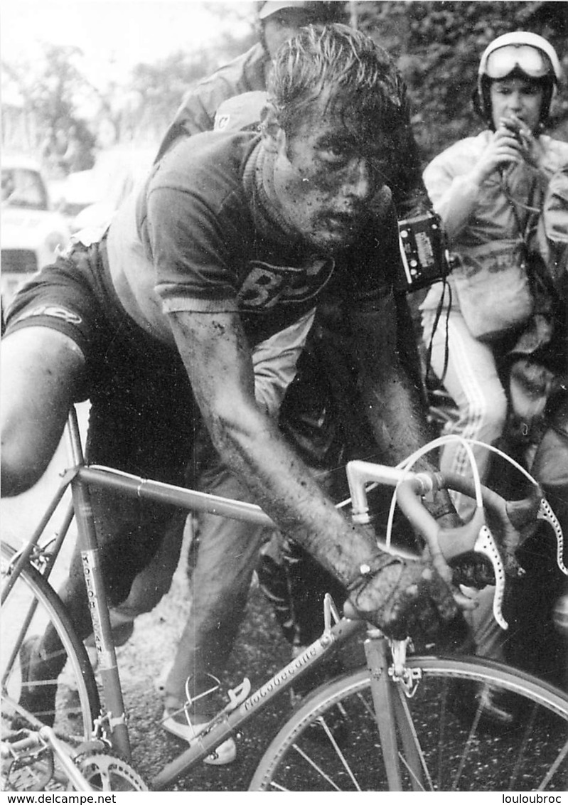 TOUR DE FRANCE 1972 LUIS OCANA ABANDONNE SUR CHUTE   PHOTO 17 X 12 CM TIRAGE DU JOURNAL L'EQUIPE - Cyclisme