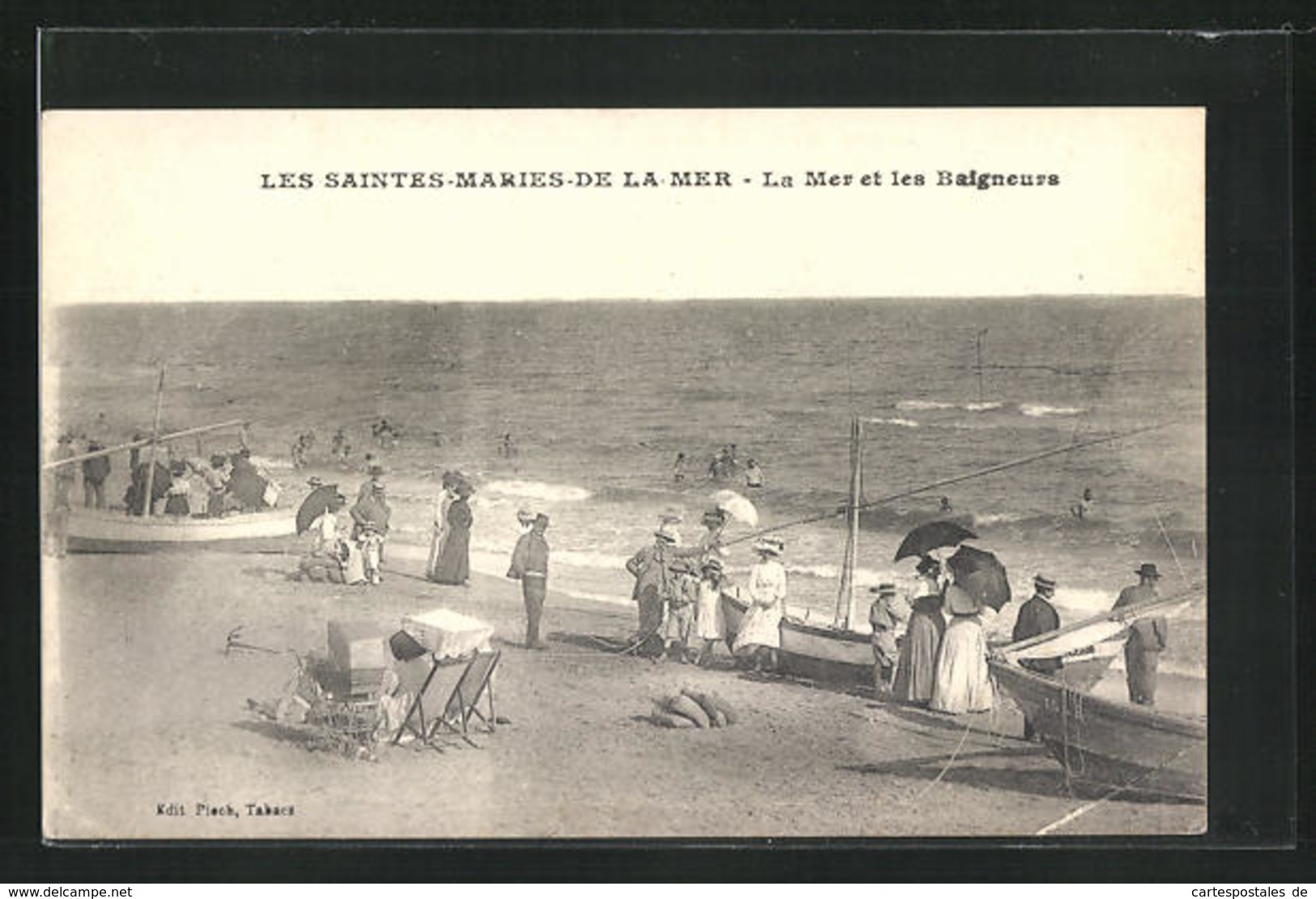 CPA Saintes-Maries-de-la-Mer, La Mer Et Les Baigneurs - Saintes Maries De La Mer