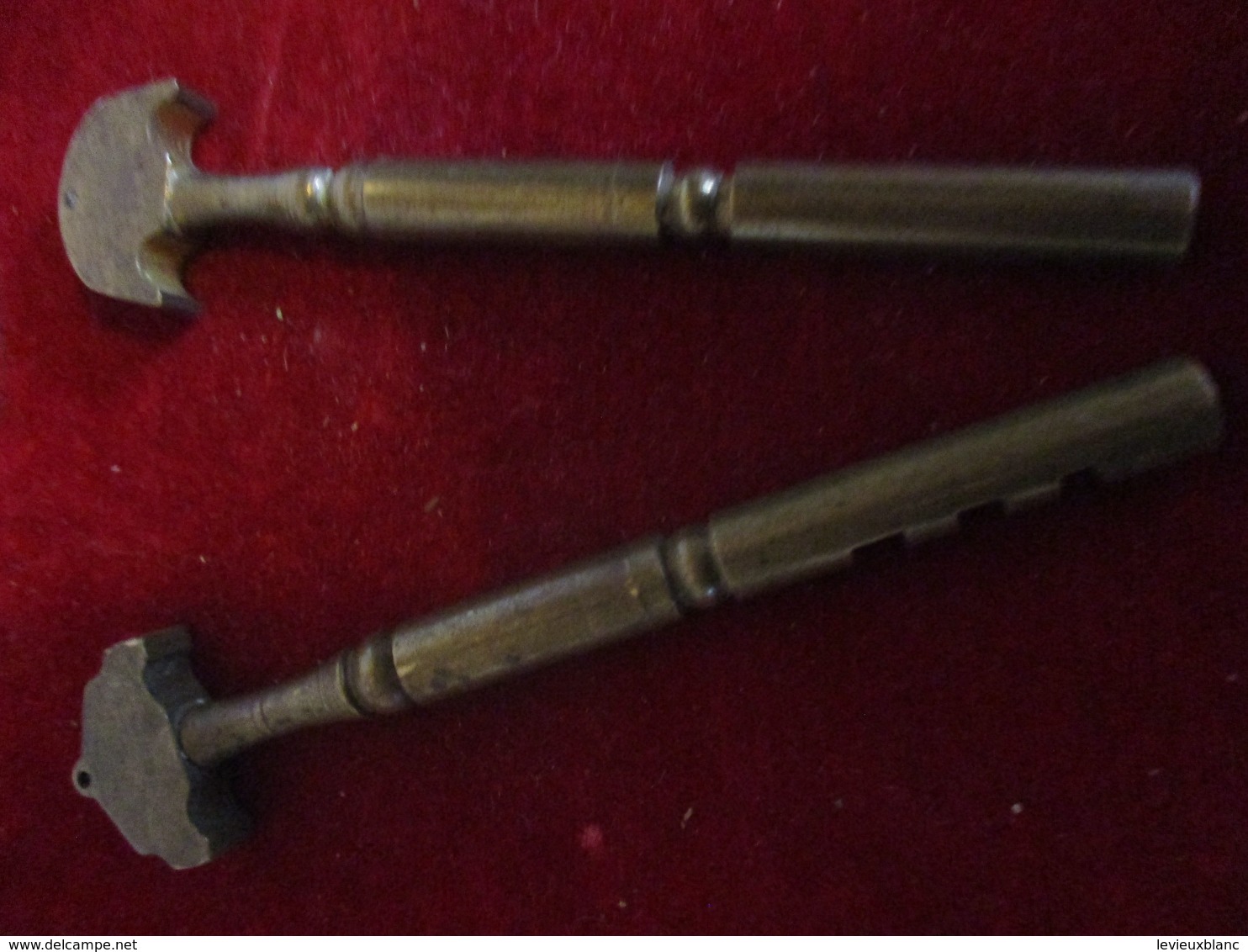 Vieux Outils / Lot De 2  Anciens  Coupe-verre Diamant De Vitrier/en Laiton  /Début XXéme            OBJ134 - Autres & Non Classés