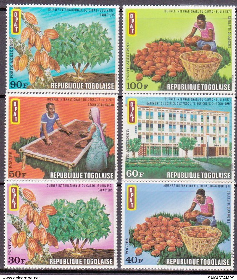 1971-(MNH=**) Togo S.6v."Lavorazione Del Cacao" - Togo (1960-...)