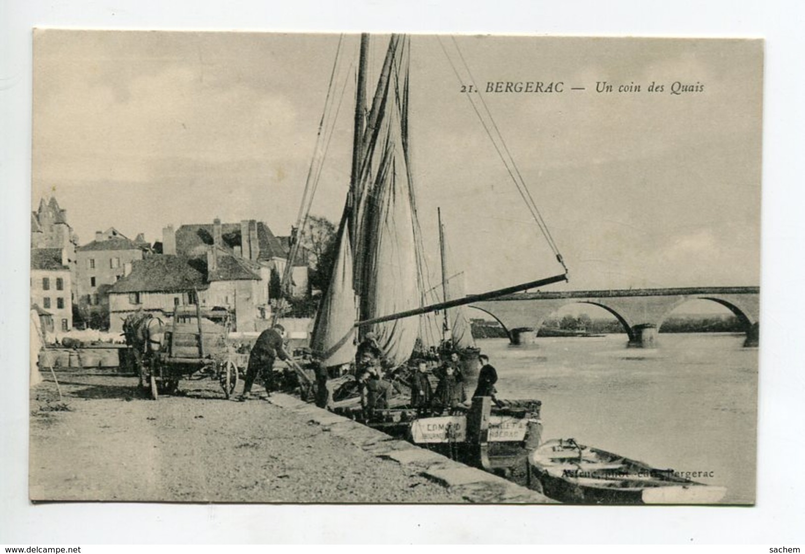 24 BERGERAC Charette Chargement Bateau U Coin Des Quais  - Coll Astruc 21- écrite 1916    D02 2020 - Bergerac