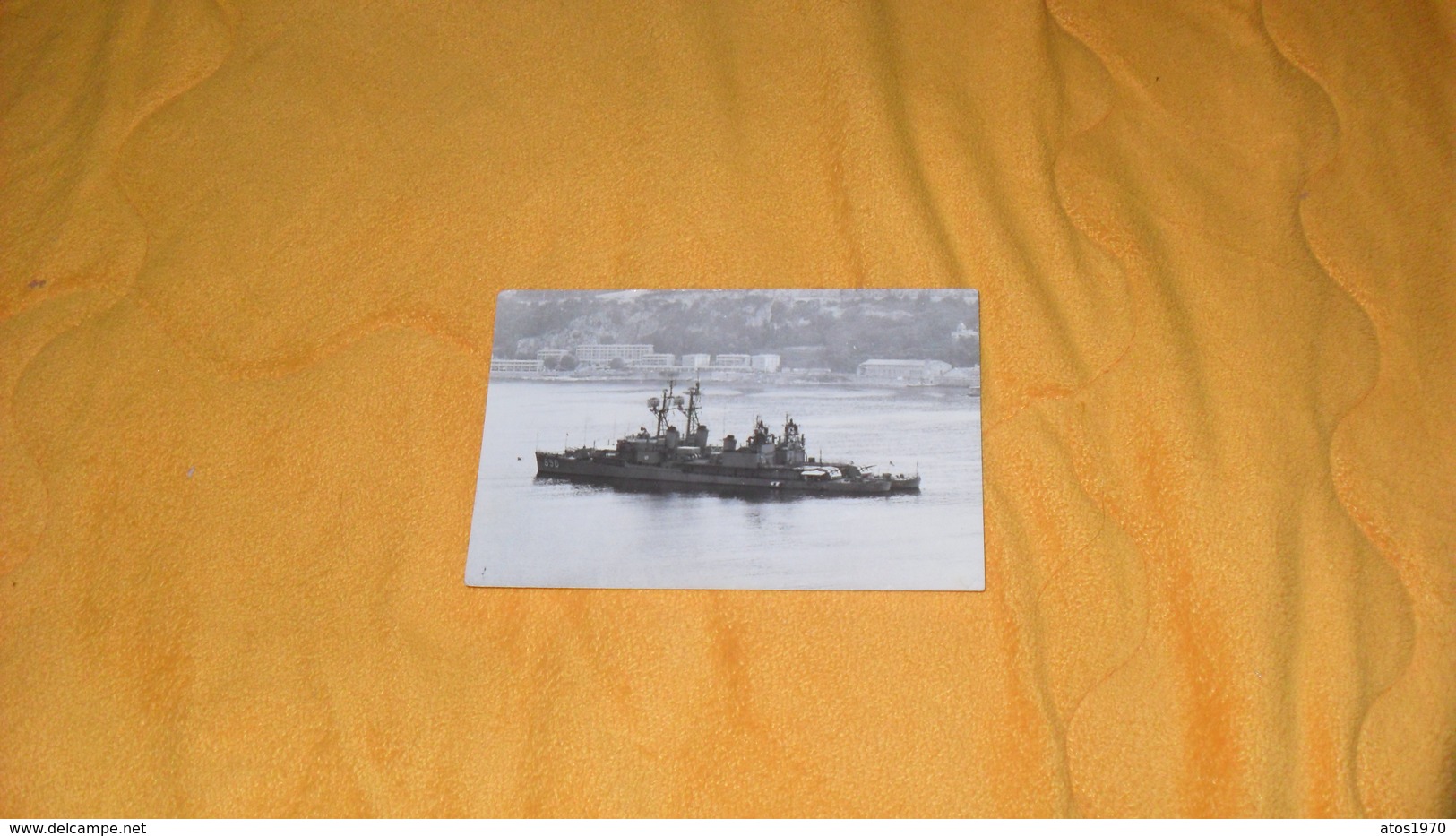 PHOTO BATEAUX DE GUERRE ANOTATION AU DOS VILLEFRANCHE 21-6-1971..PHOTO PRADIGNAC ET LEO A CANNES.. - Bateaux