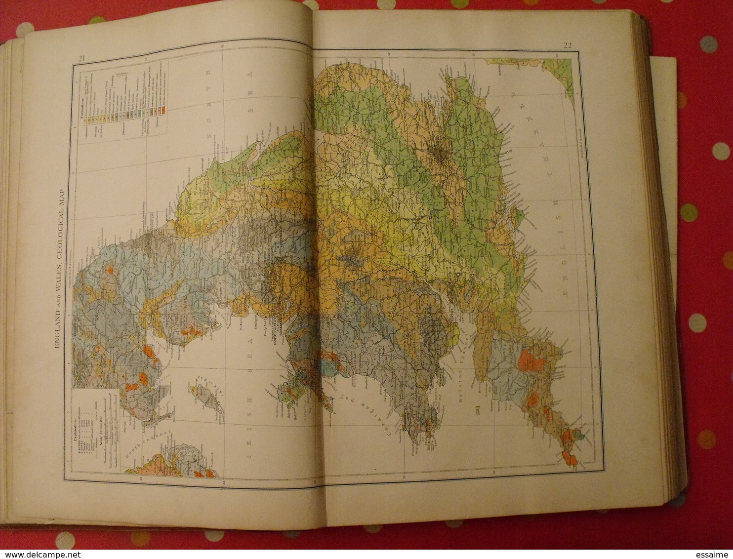 "the Times" Atlas published at the office of "the Times" 1900. 132 pages of Maps (196 Maps) + alphabetical index