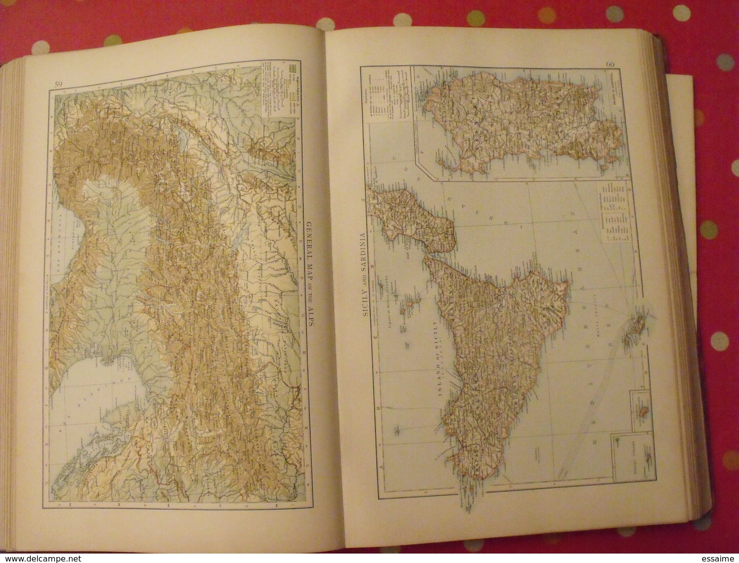 "the Times" Atlas published at the office of "the Times" 1900. 132 pages of Maps (196 Maps) + alphabetical index