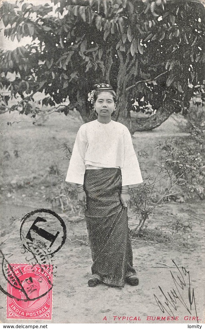 Burma Birmanie A Typical Burmese Girl Fille Birmane Cpa Carte Voyagée + Timbre India Postage Cachet 1906 Taxe France - Myanmar (Burma)