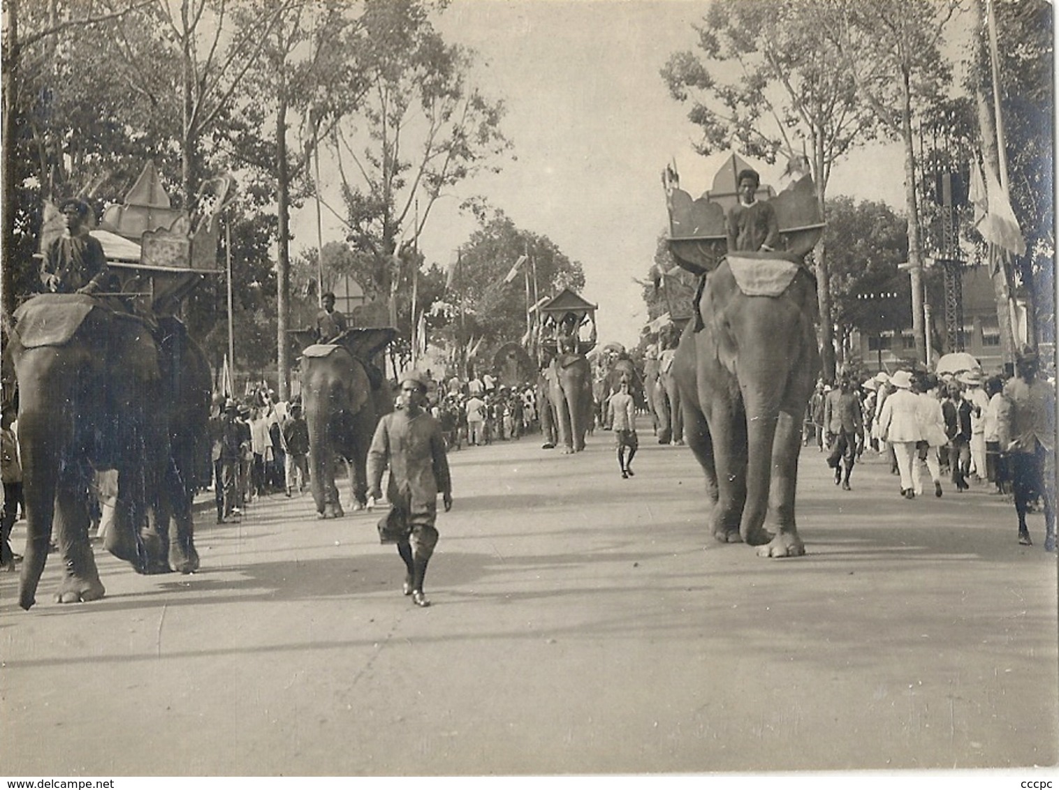 Photo Cambodge Couronnement Du Prince...Roi Du Cambodge - Cambodge