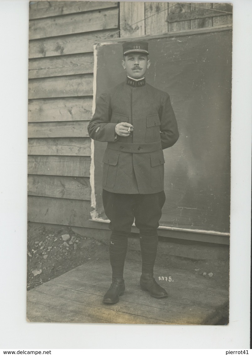 GUERRE 1914-18 - ALLEMAGNE - CAMP DE PRISONNIERS DE HAMMELBURG - Prisonnier Français En 1916 (N° 101 Sur Uniforme) - Hammelburg