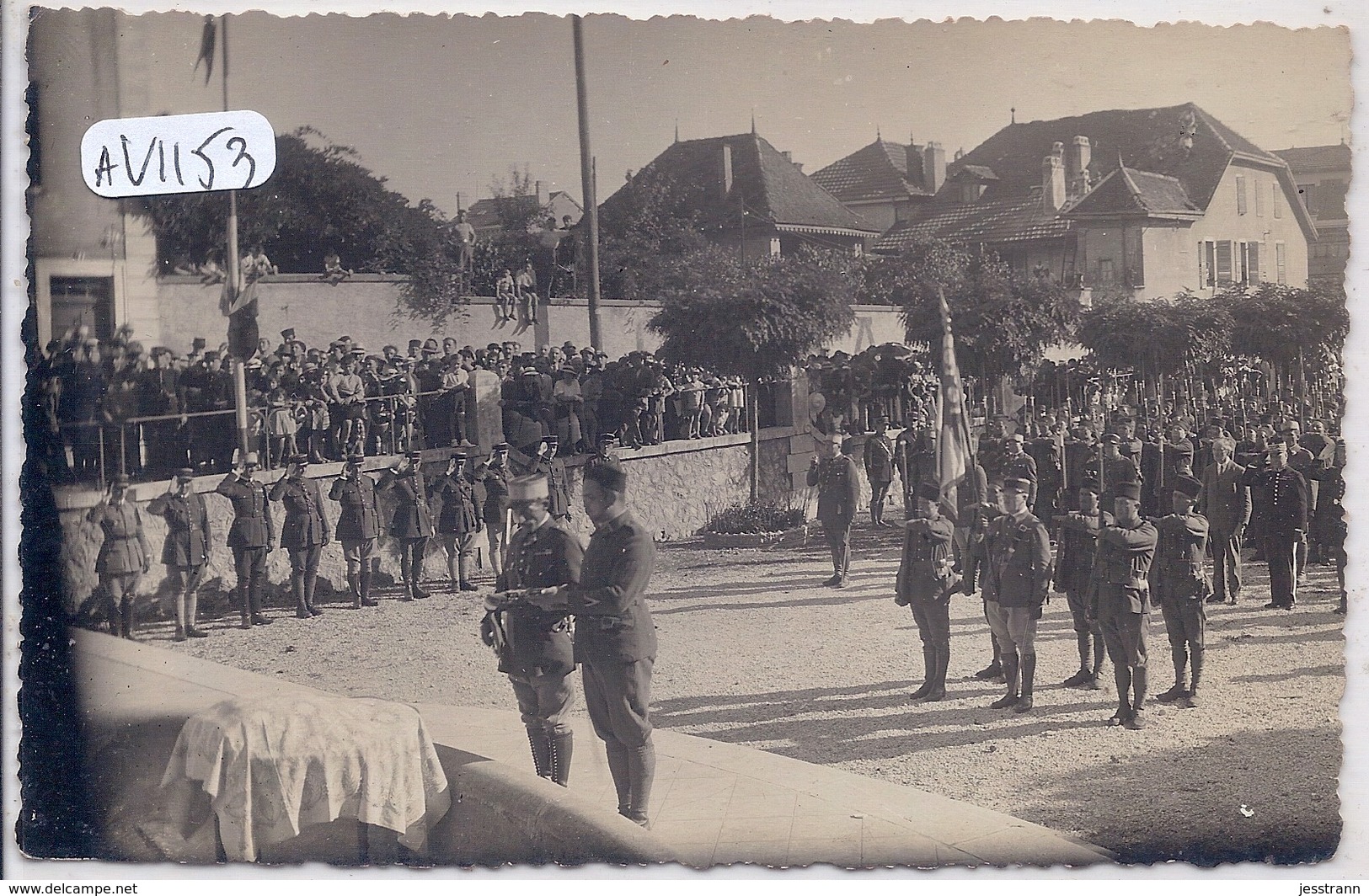 BELLEY- CARTE-PHOTO- REMISE DE DECORATIONS - CEREMONIE MILITAIRE- PHOTO MARCELLIN A BELLEY - Belley