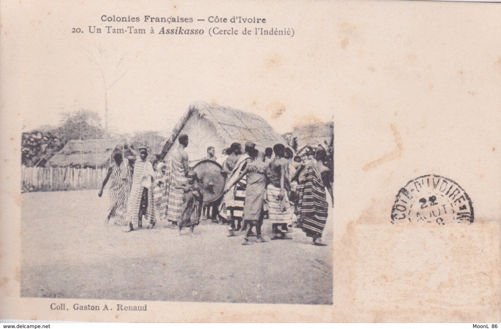 COTE-D'IVOIRE -ASSIKASSO  - UN TAM-TAM  DANS LE VILLAGE - 1908 - Côte-d'Ivoire