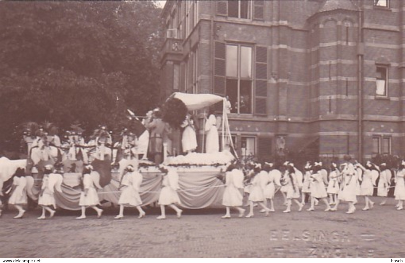 2522      90           Zwolle, 1921 Historische Optocht Praalwagens, Gadegeslagen Door Koningin Wilhelmina - Zwolle