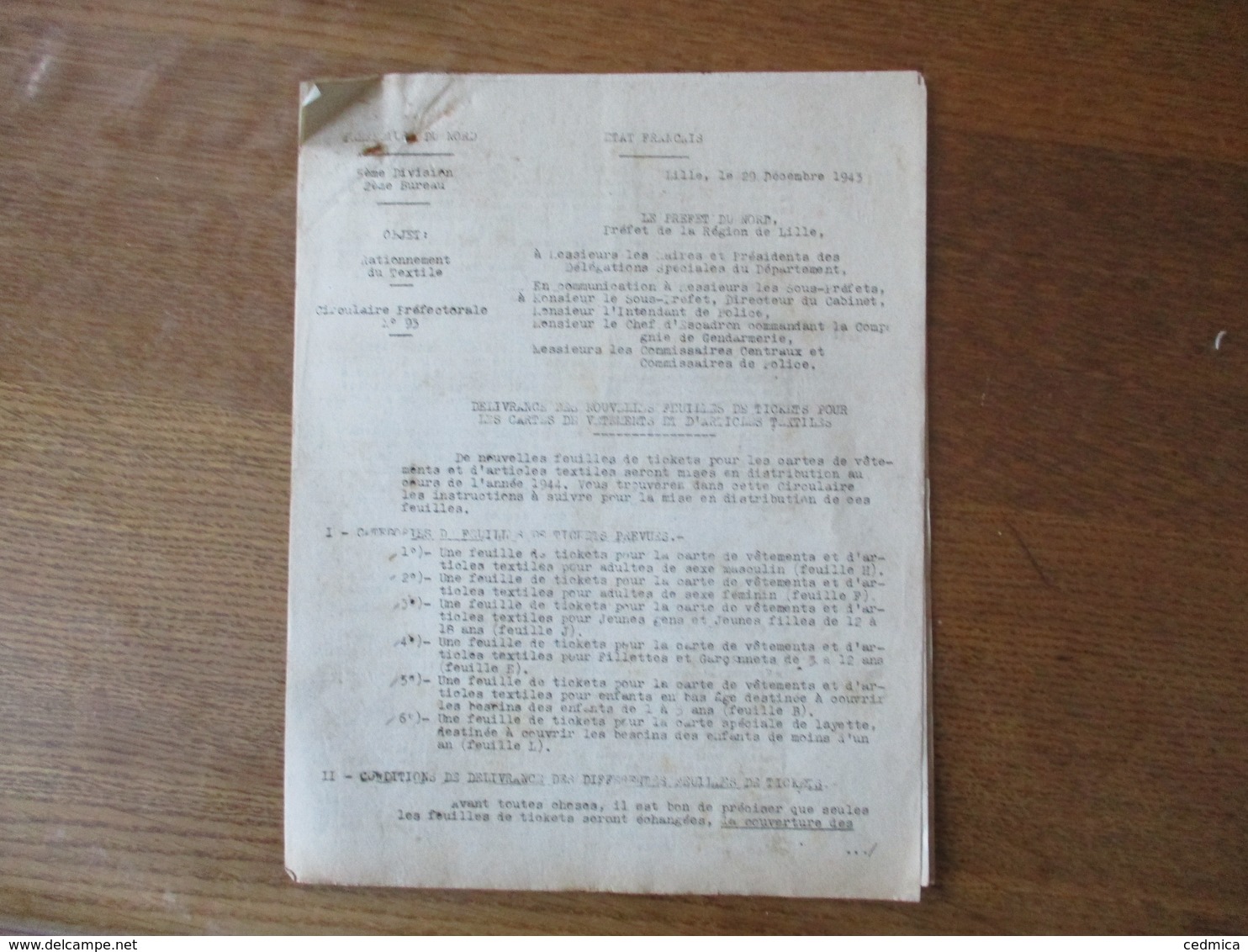 ETAT FRANCAIS LILLE LE 29 DECEMBRE 1943 LE PREFET DU NORD CIRCULAIRE N° 93 RATIONNEMENT DU TEXTILE 9 PAGES - Documents Historiques