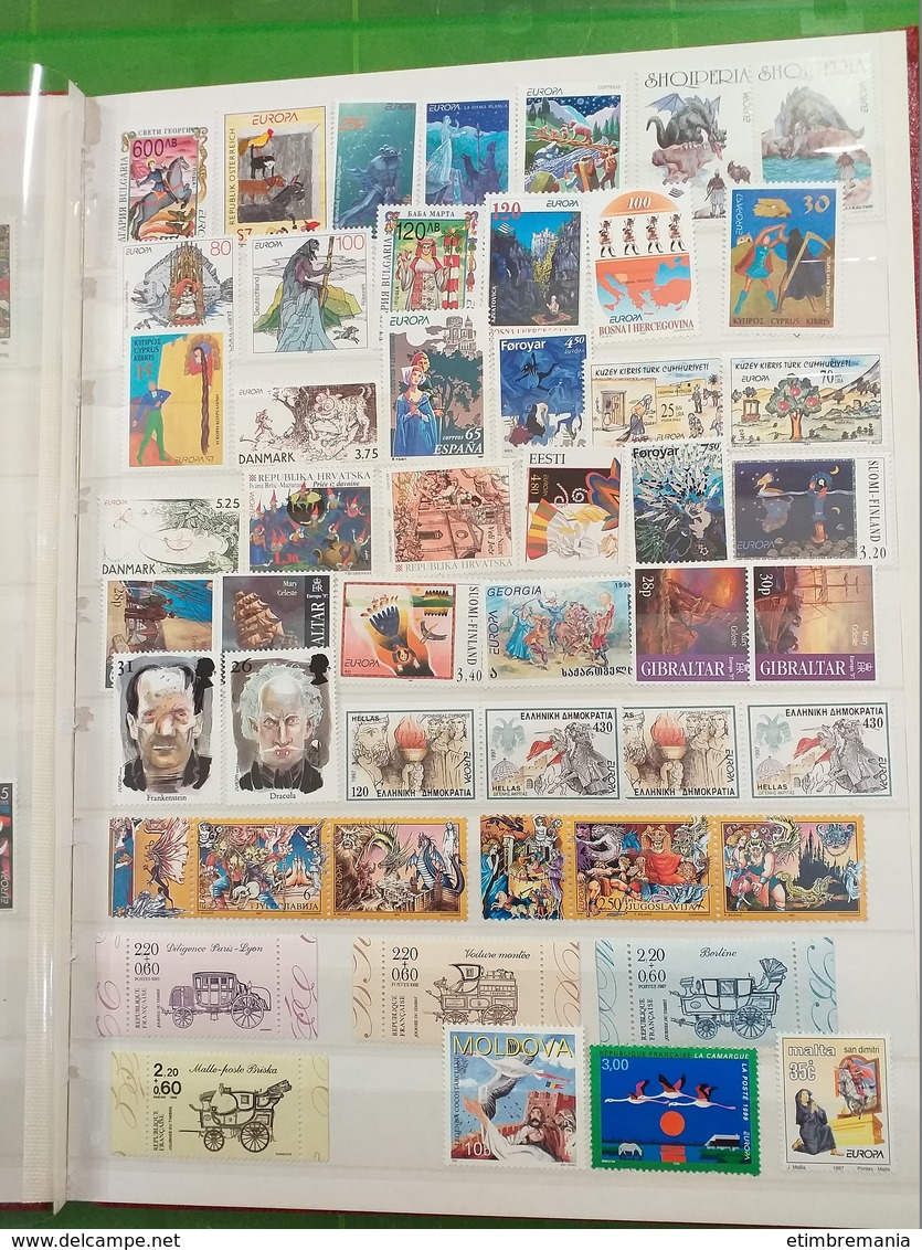 LOT N° e 104  PAYS DIVERS    un bon classeur de timbres neufs **