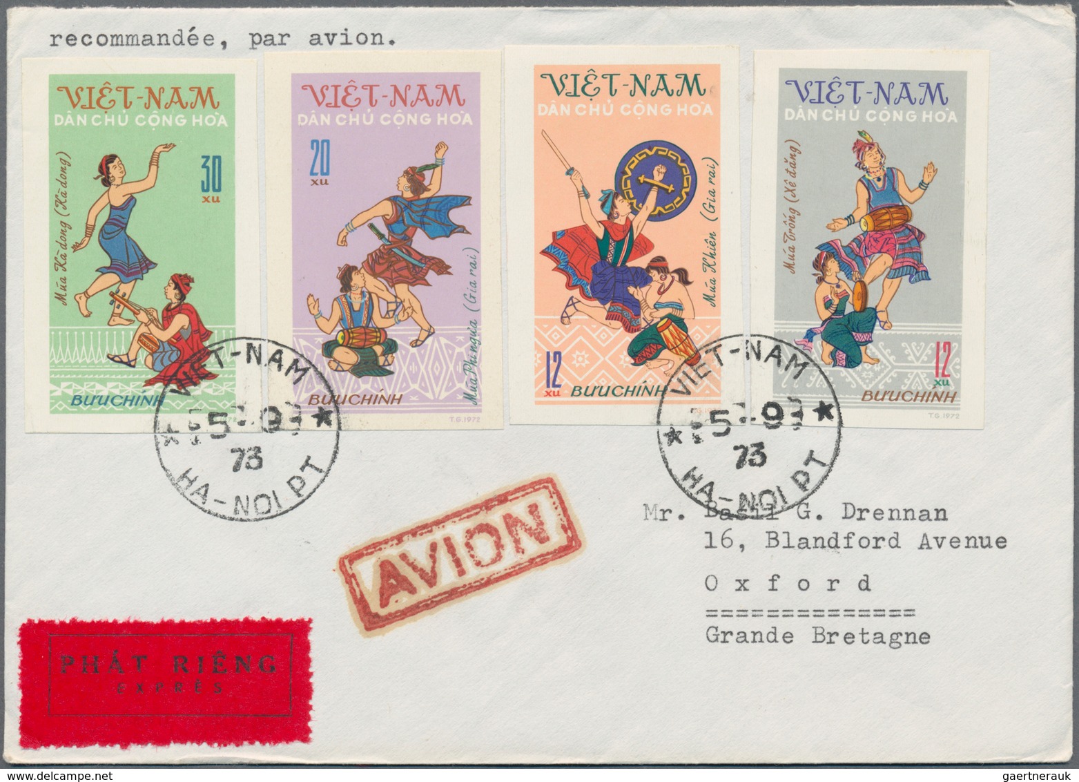 Vietnam-Nord (1945-1975): 1972/73, 30 Covers Addressed To Oxford, Great Britain, Mostly Express Airm - Vietnam