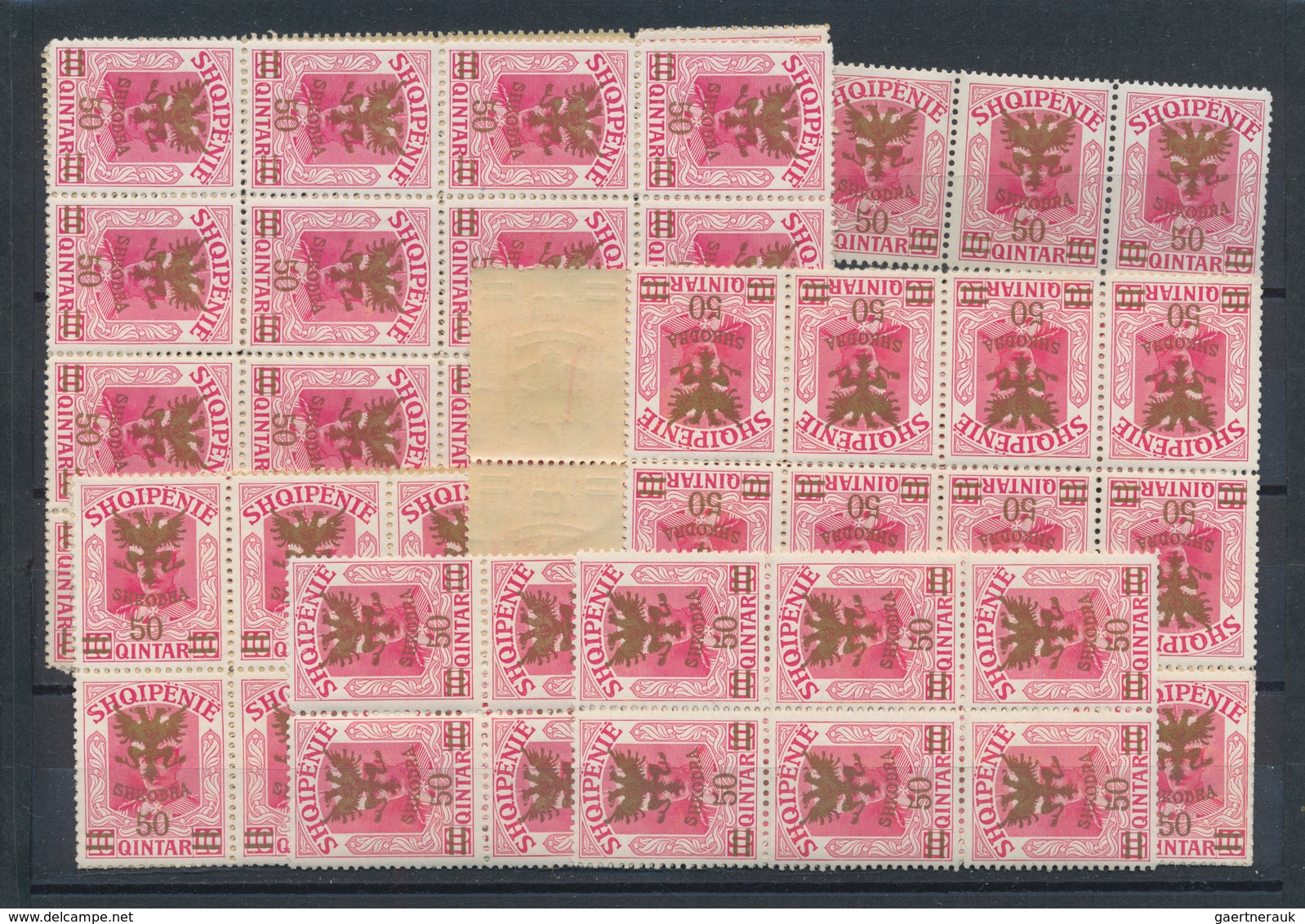 Albanien: 1920/1928, stock only MNH issues in units offering these quantities: Michel no. 74 (150 co