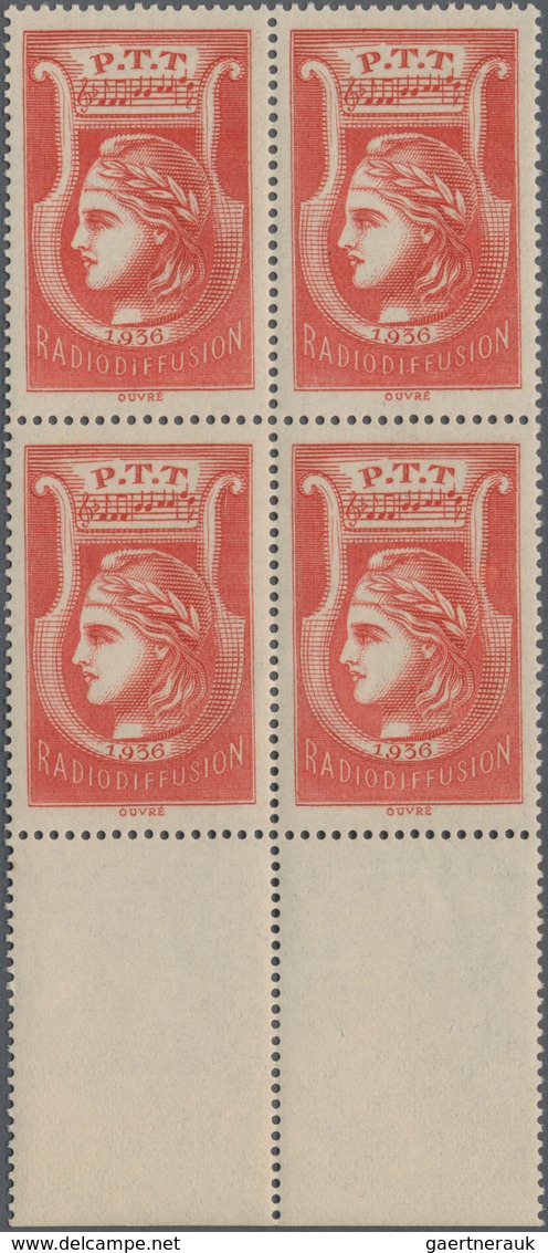 Frankreich - Portomarken: 1936, Radiodiffusion Stamp In Red, Lot Of 50 Stamps Within Multiples, Mint - 1960-.... Oblitérés